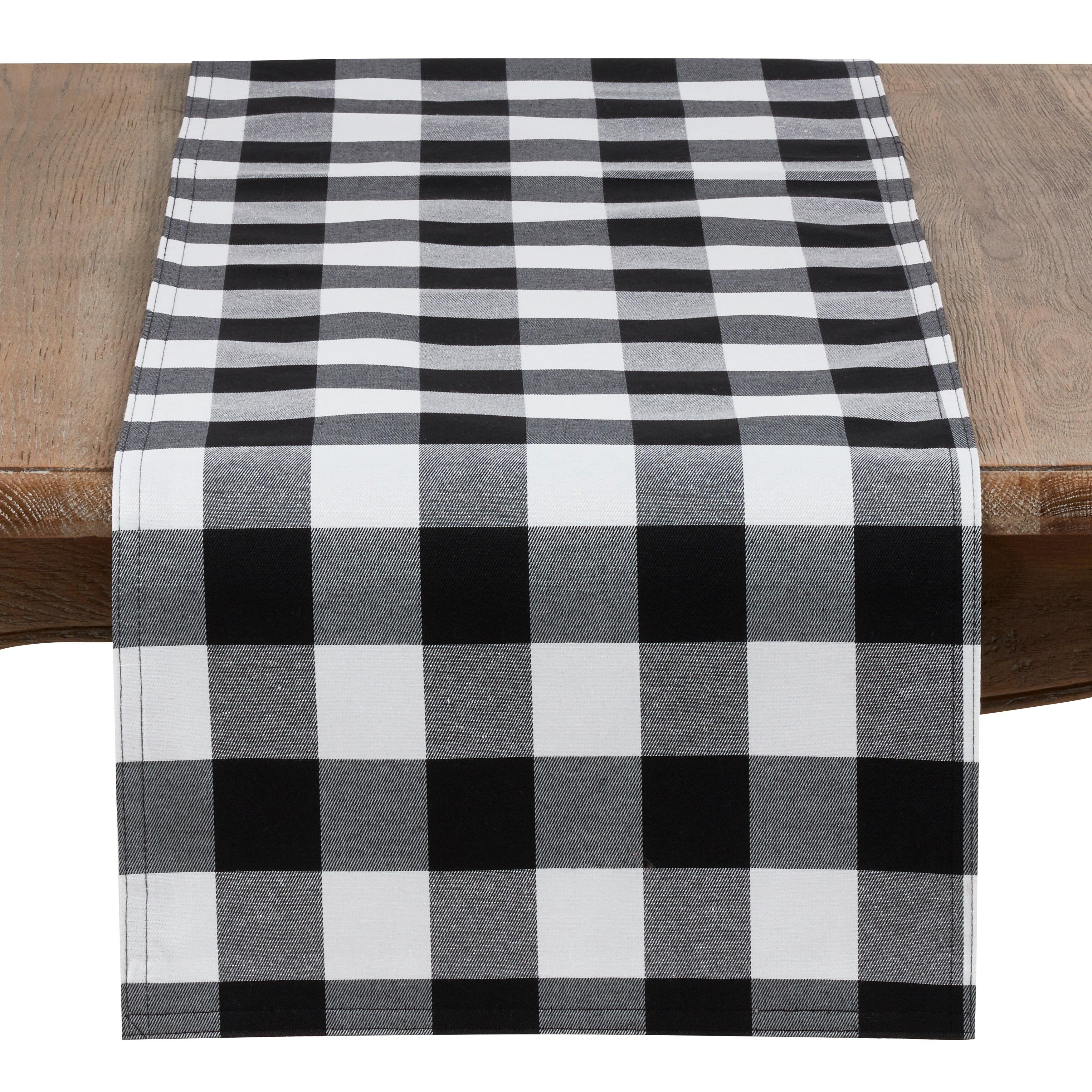 Saro Lifestyle Cotton And Poly Blend Table Runner With Plaid Design, Black, 16" x 72"
