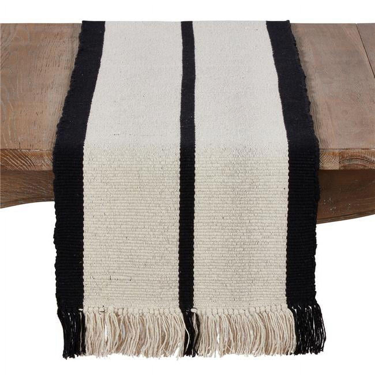 Saro Lifestyle Cotton Table Runner With Heavy Rug And Tassel Design, Multicolored, 16" x 72"