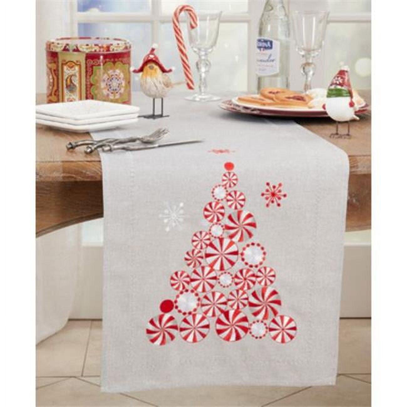 Saro Lifestyle Holiday Table Runner With Peppermint Christmas Tree Design