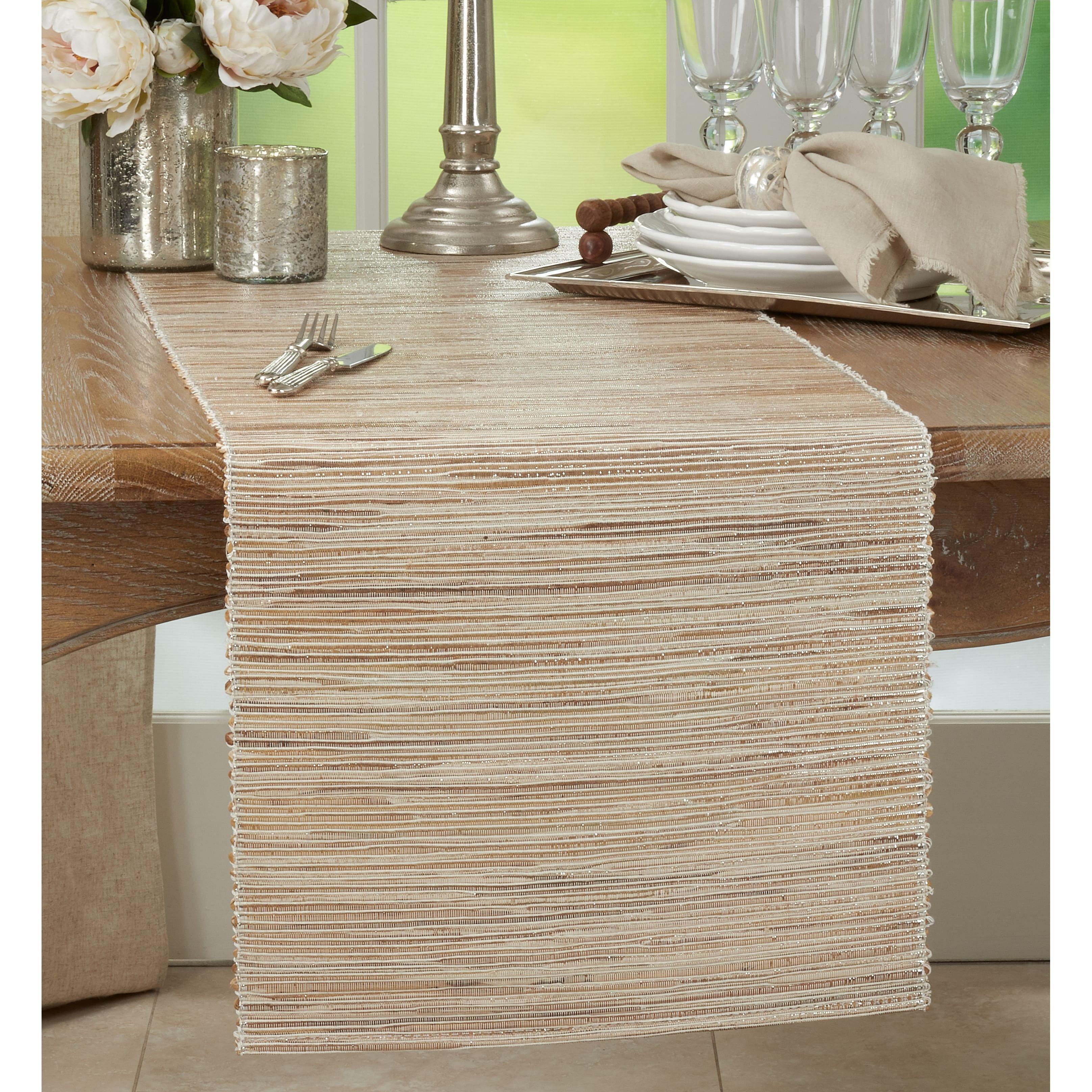 Saro Lifestyle Shimmering Woven Nubby Water Hyacinth Table Runner