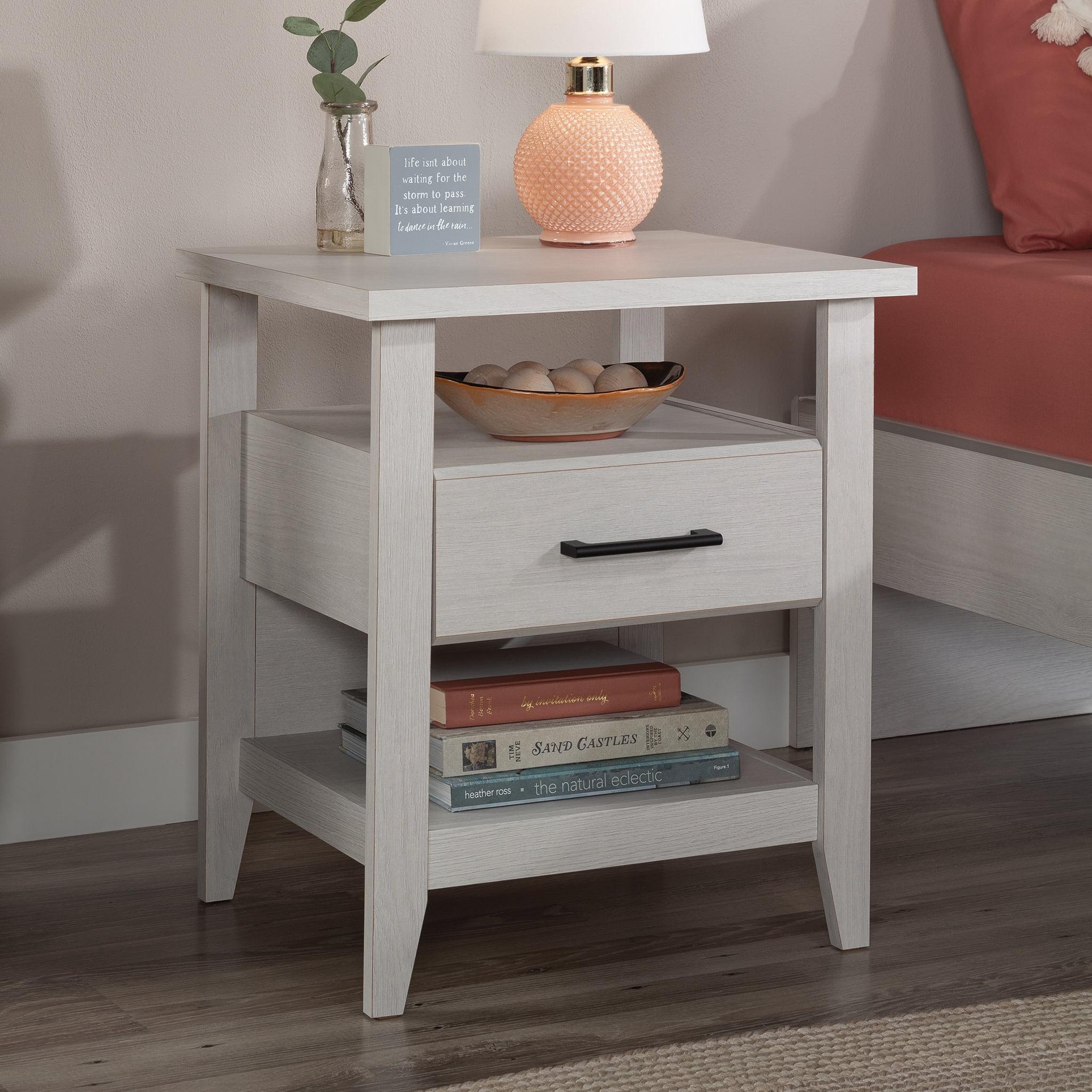 Carlyn 21.25'' W Nightstand