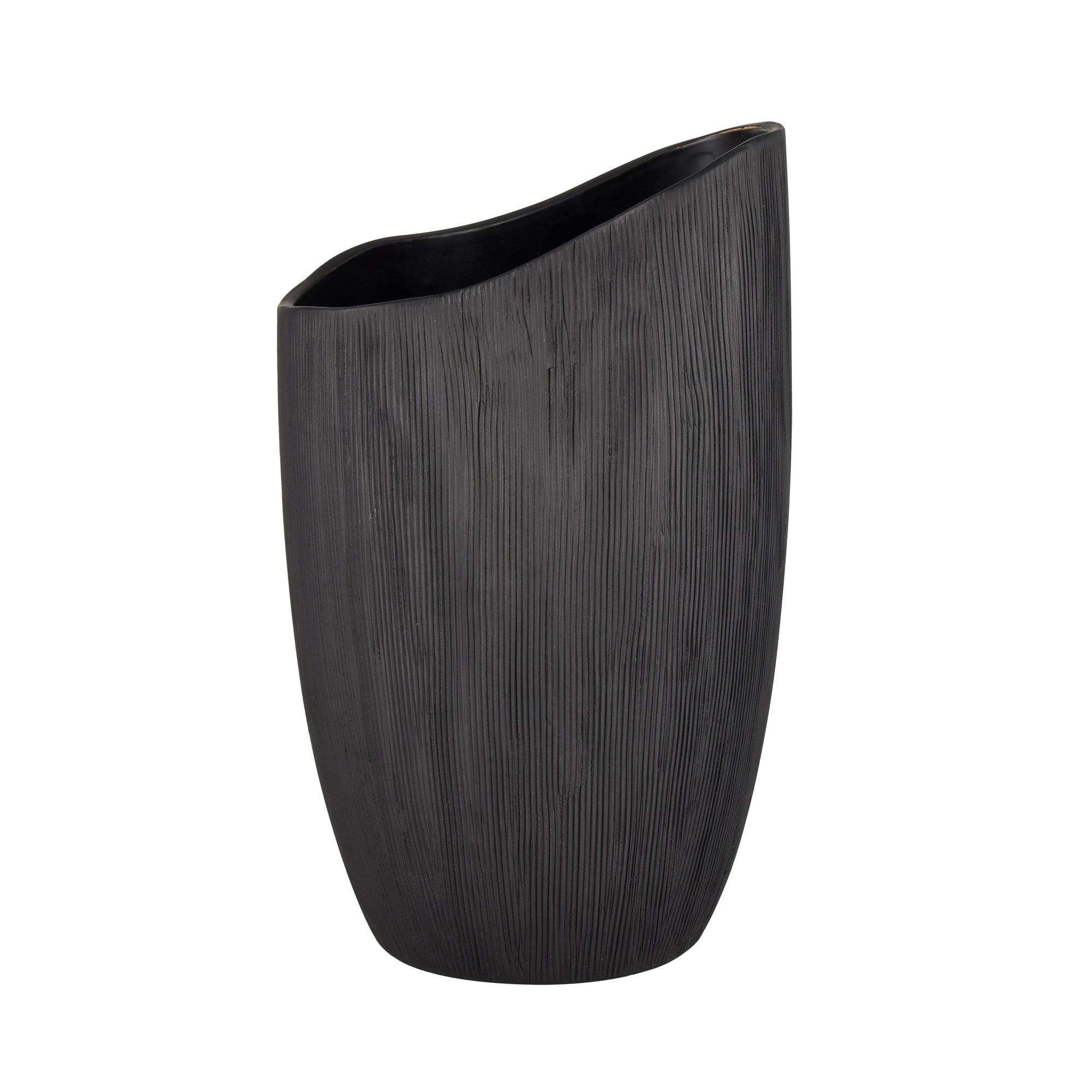 Matte Black Ceramic Scribing Vase with Etched Finish