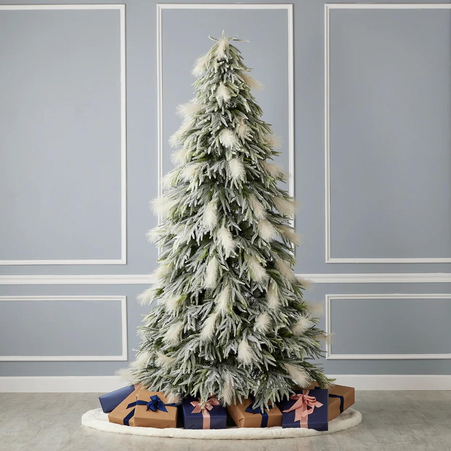 Flocked Realistic Pine and Pampas Christmas Tree 550 Warm White LED Lights - Includes a Storage Bag & Remote Control