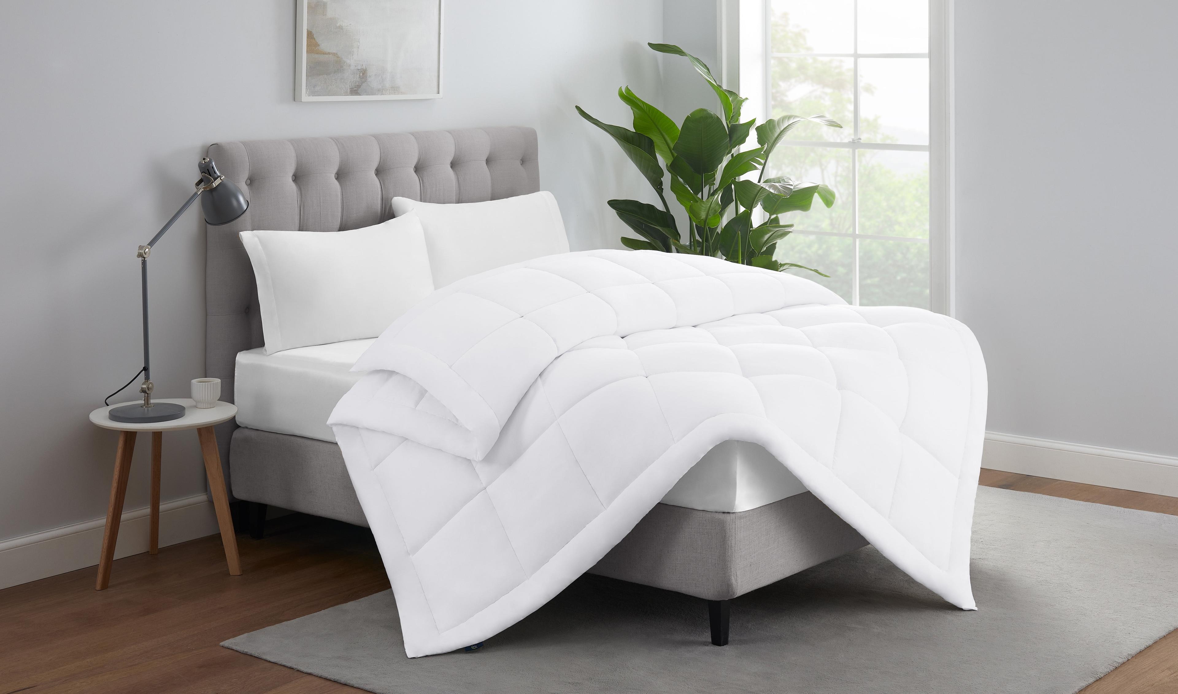 Serta ComfortSure Edredón Alternativo de Plumón, Relleno de Edredón Acolchado, Twin XL 92” x 68”, Blanco