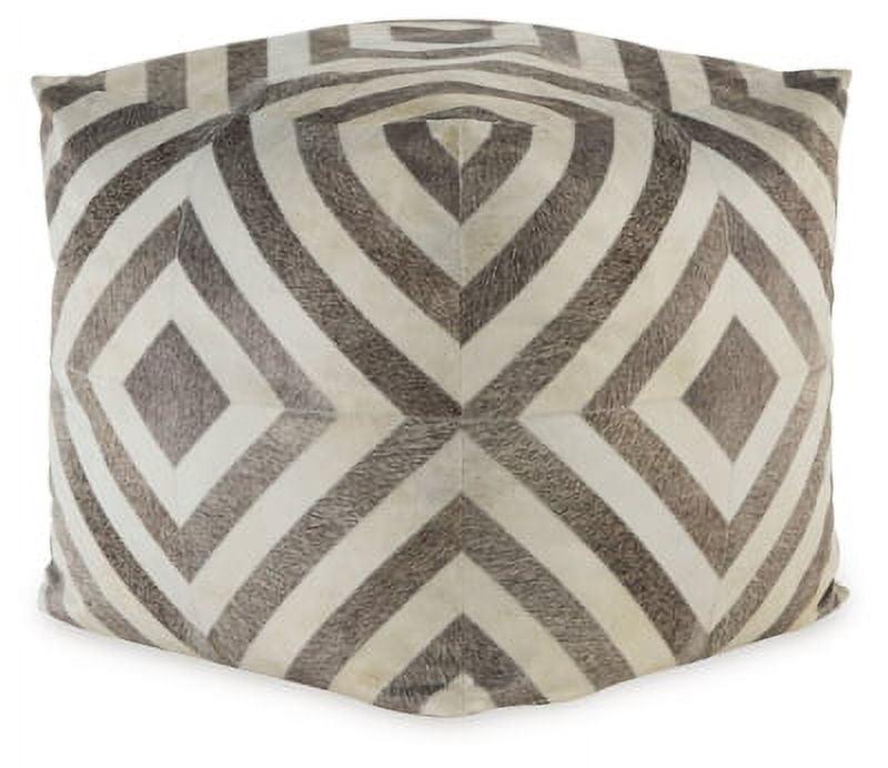 Signature Design by Ashley Casual Hartselle Pouf  Brown