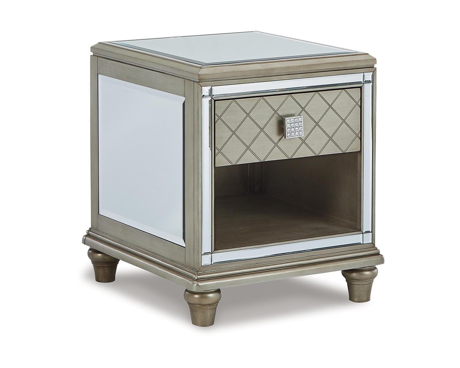 Contemporary Chevanna Silver Mirrored Rectangular End Table