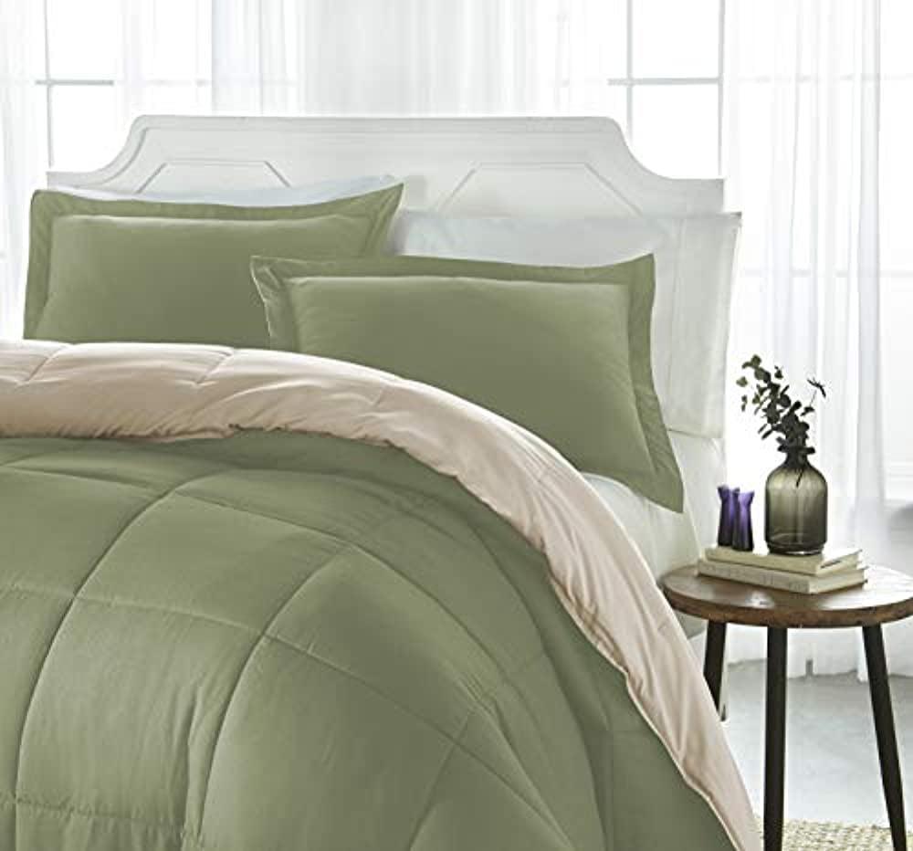 Reversible Down-Alternative Comforter Bedding Set