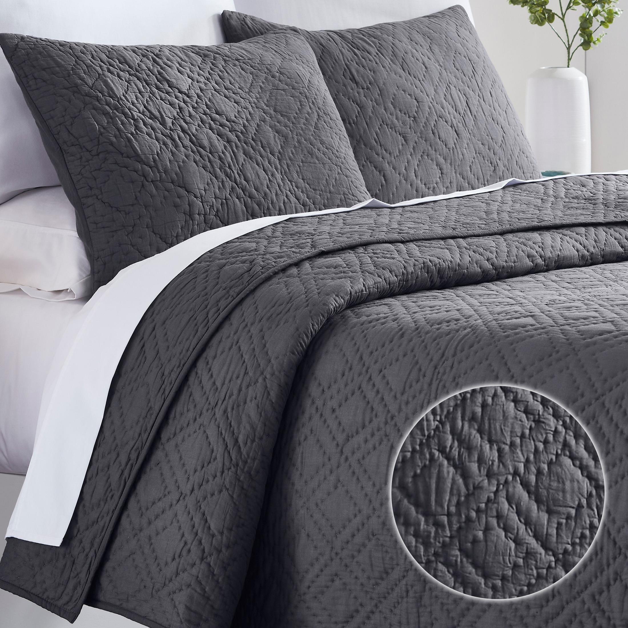 Handcrafted Charcoal Cotton Full Quilt Set with Shams