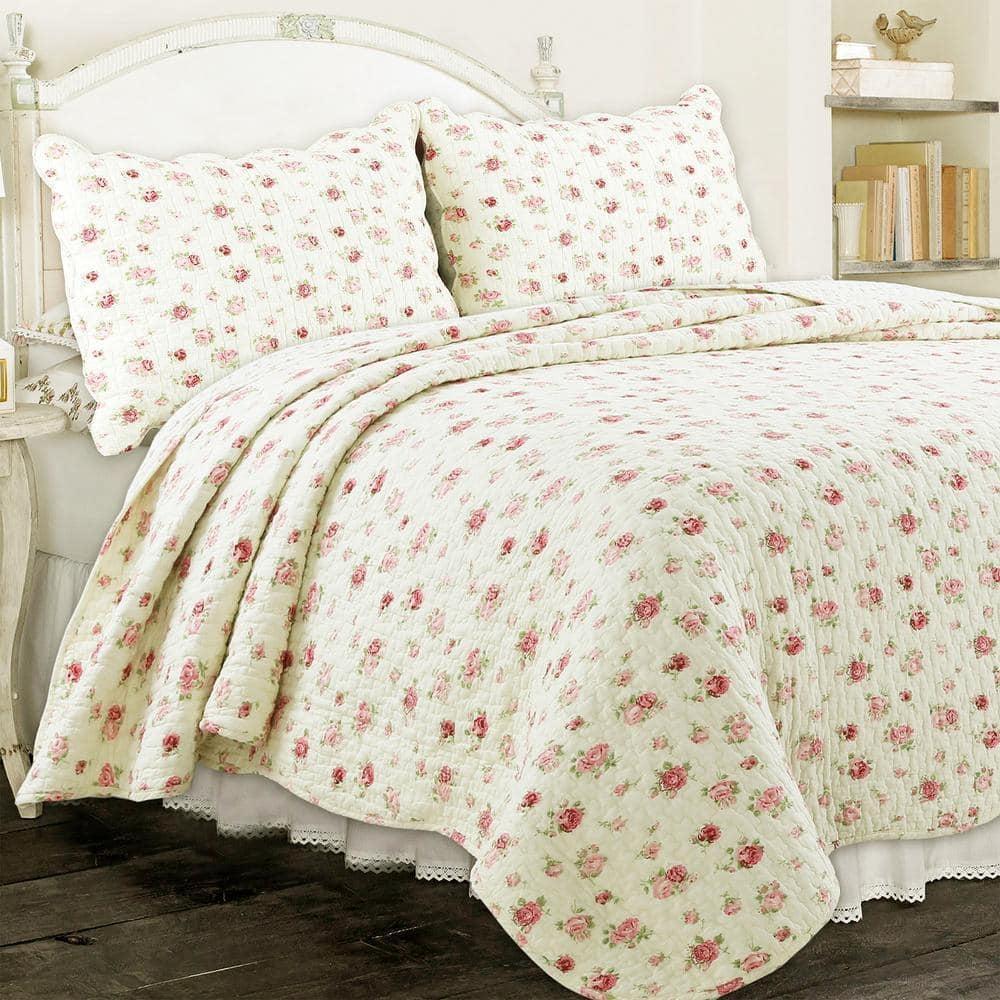 Pink Floral Cotton Queen Reversible Quilt Set with Scalloped Edges