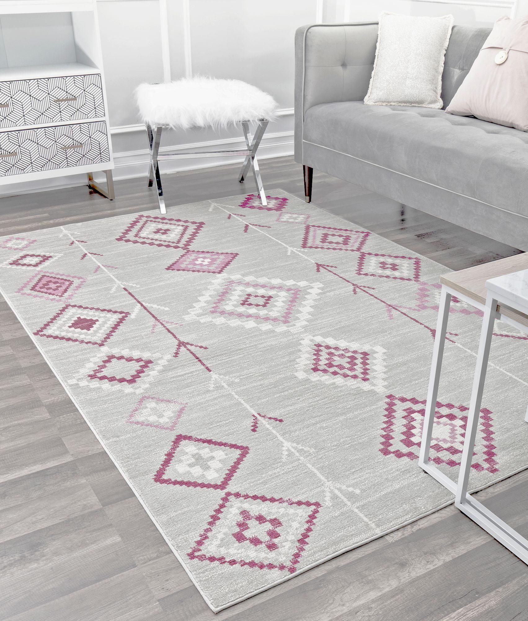 Soleil 8' Round Heather Gray and Pink Moroccan Diamond Rug