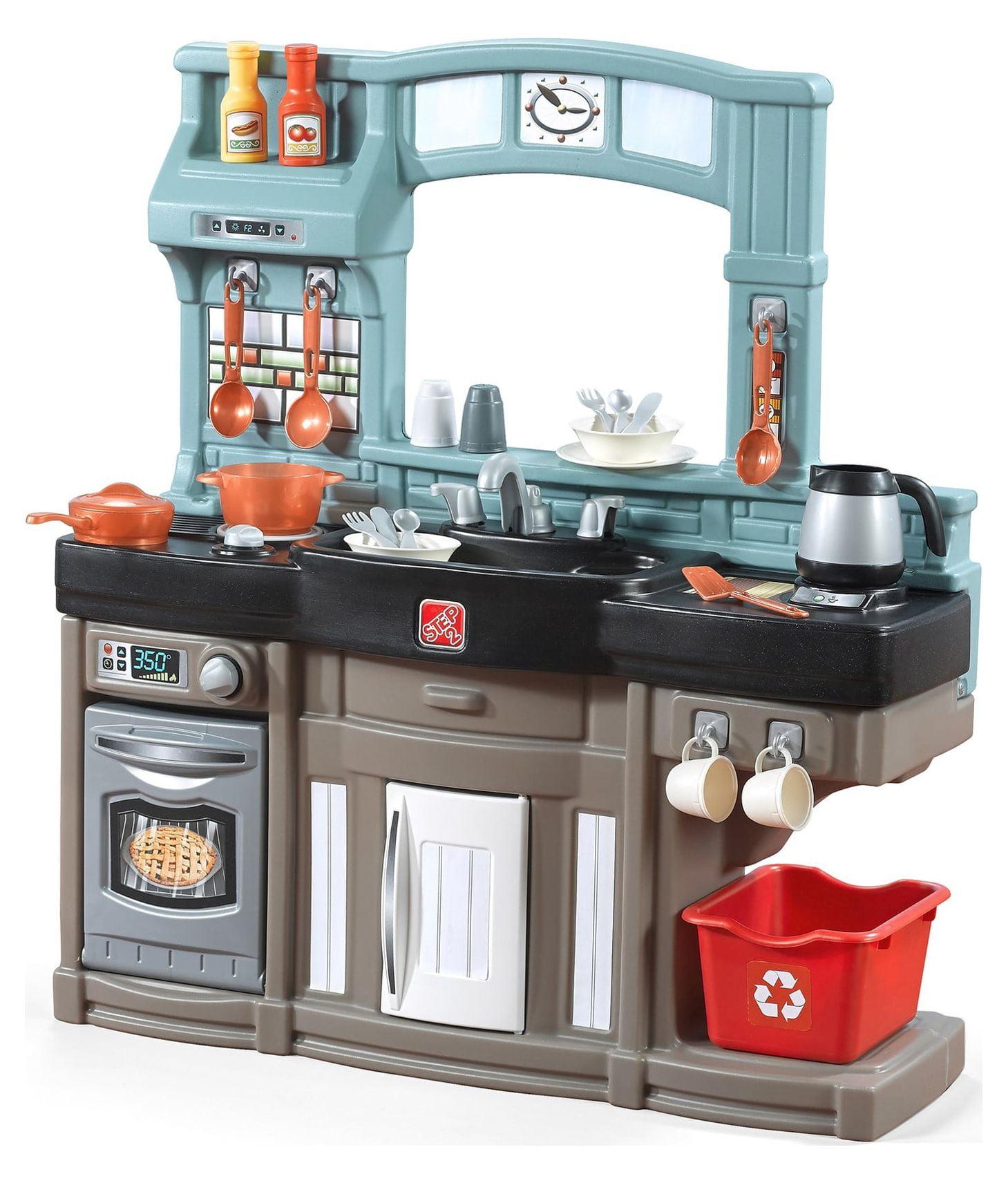 Step2 Best Chef's Interactive Plastic Toddler Kitchen Playset