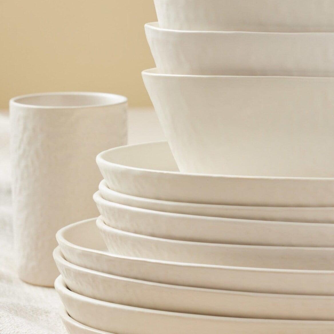 Katachi Ivory Stoneware 16-Piece Dinnerware Set for 8