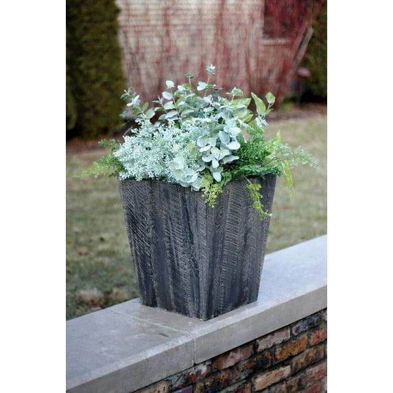 Suncast Suncast Farmington Decorative Rustic Wood Finish Garden Planter