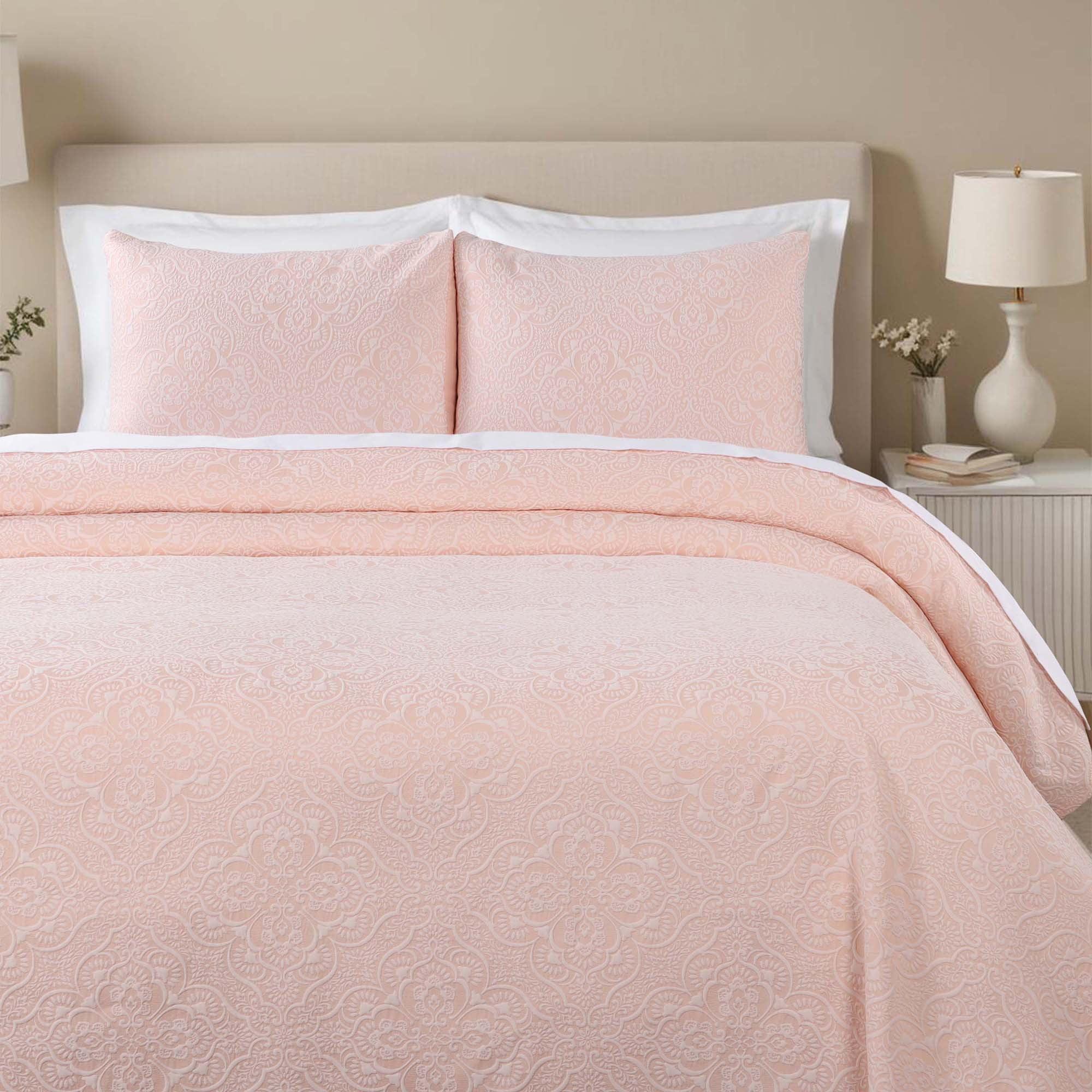 Pink Full Floral Matelasse Bedspread and Sham Set