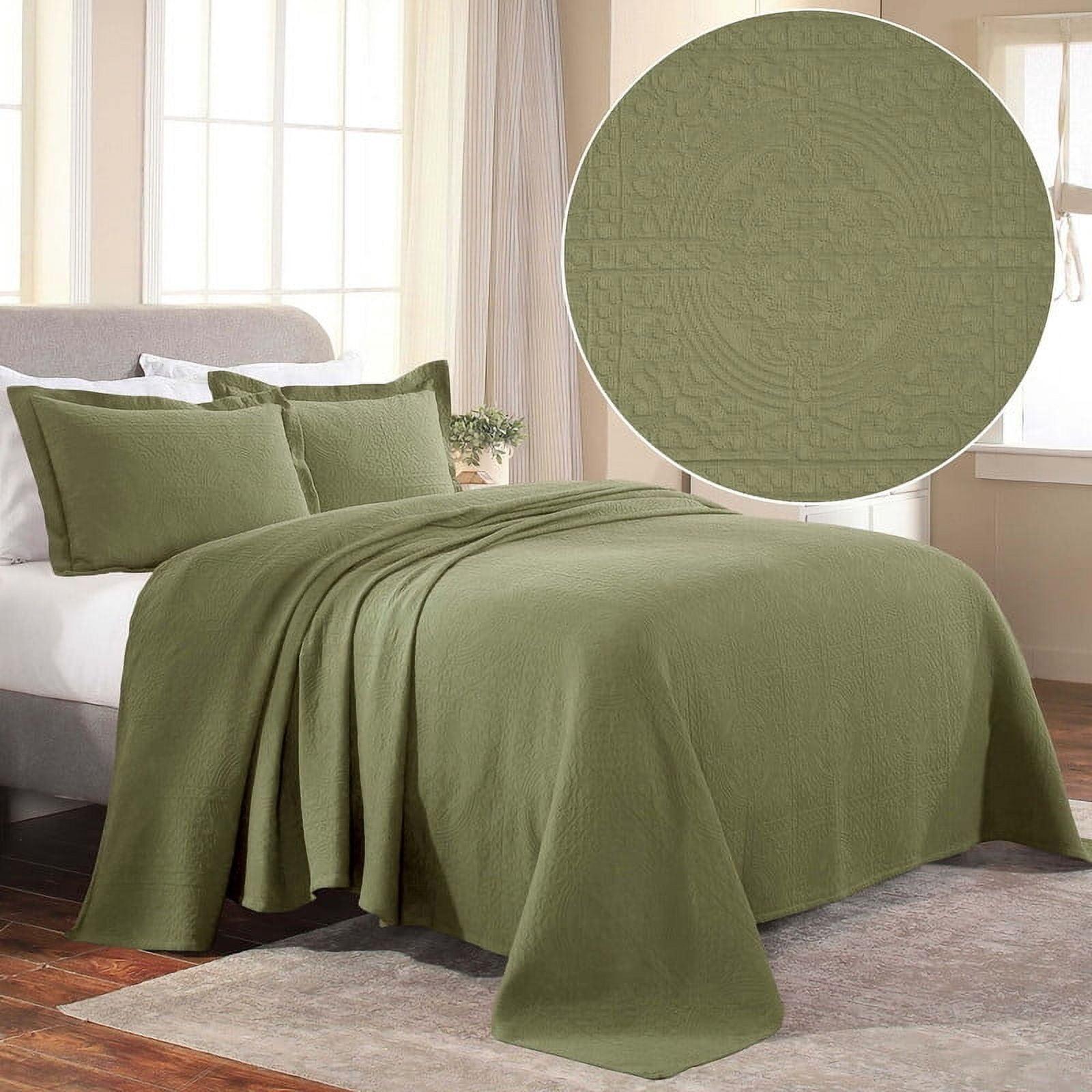 Superior Fleur De Lis Cotton Decorative Bedspread and Sham Set, Twin, Sage