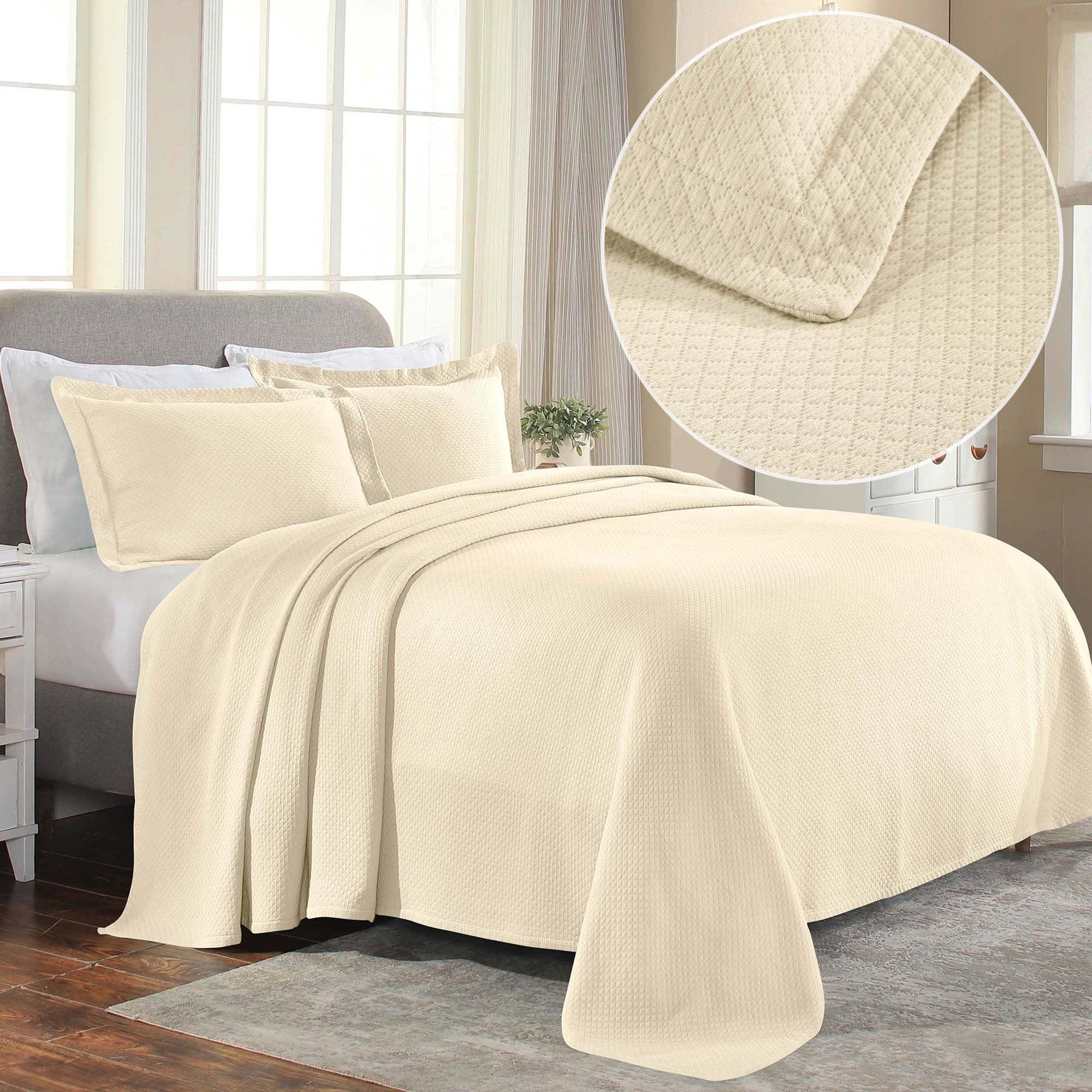 Ivory Cotton Diamond Twin Bedspread Set with Reversible Pillow Sham