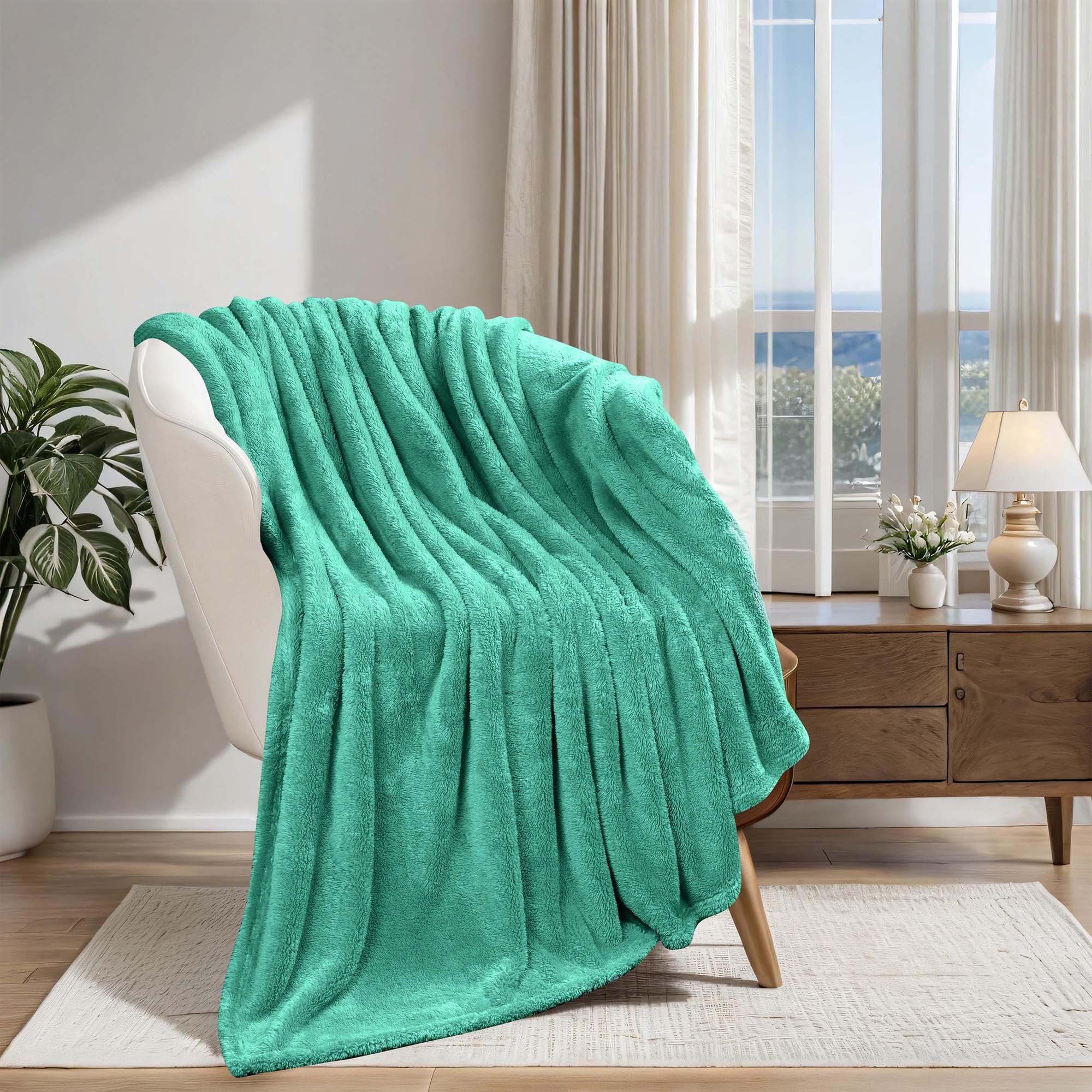 Superior Superior Solid Polyester Reversible All-Season Fleece Throws Blanket