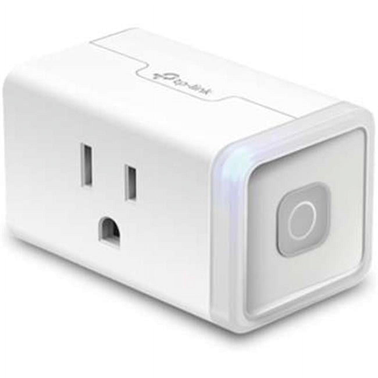 Compact White Polycarbonate Smart Wi-Fi Plug, 3-Pack