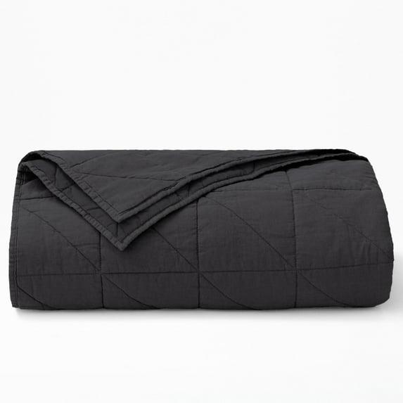 Full/Queen Quilt Charcoal - Tuft & Needle