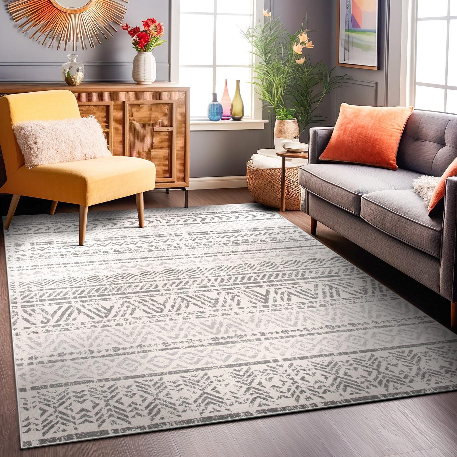 World Rug Gallery Geometric Distressed Bohemian Gray 6'6" x 9' Area Rug