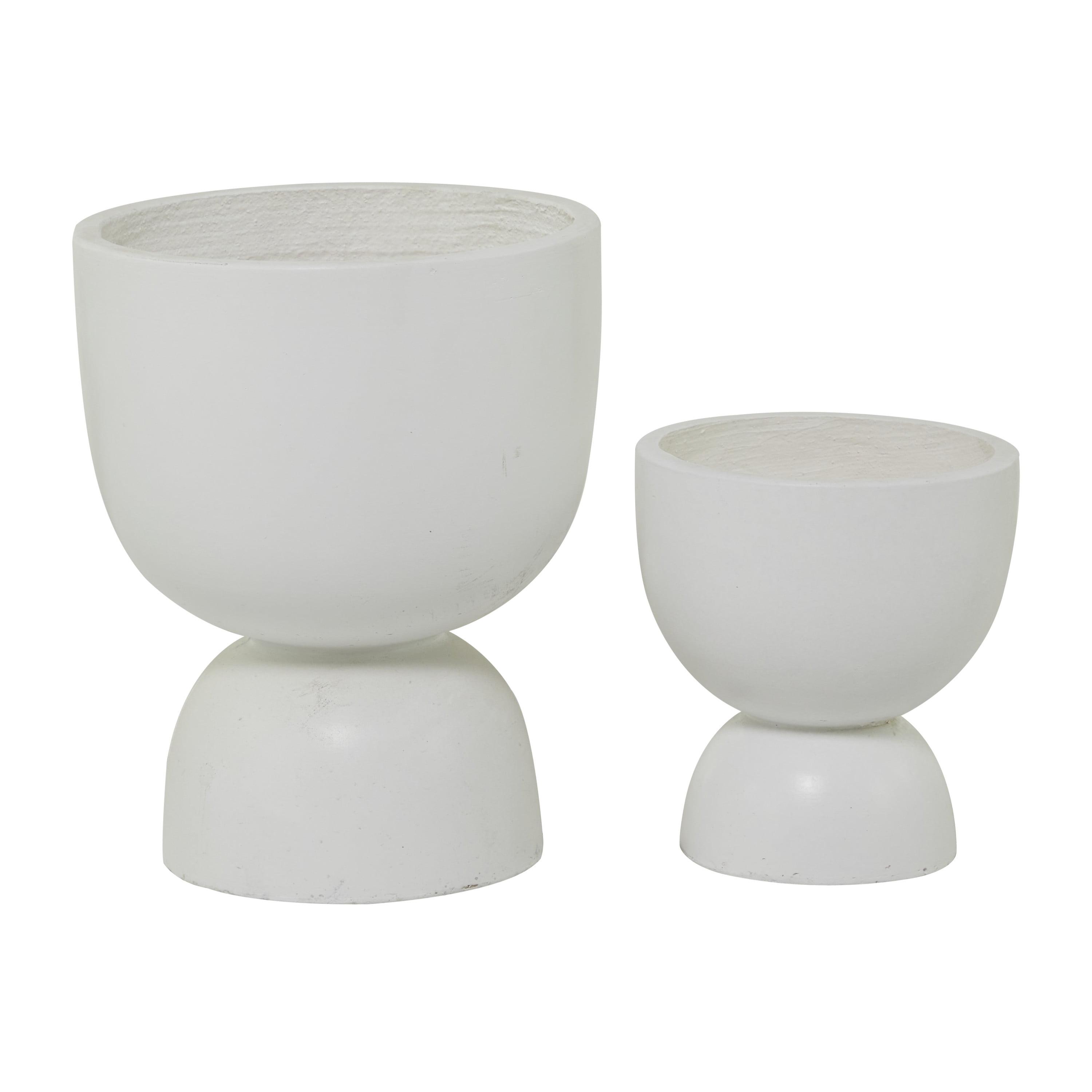 Contemporary White Magnesium Oxide Round Planter Set, Indoor/Outdoor, 15" & 9"H