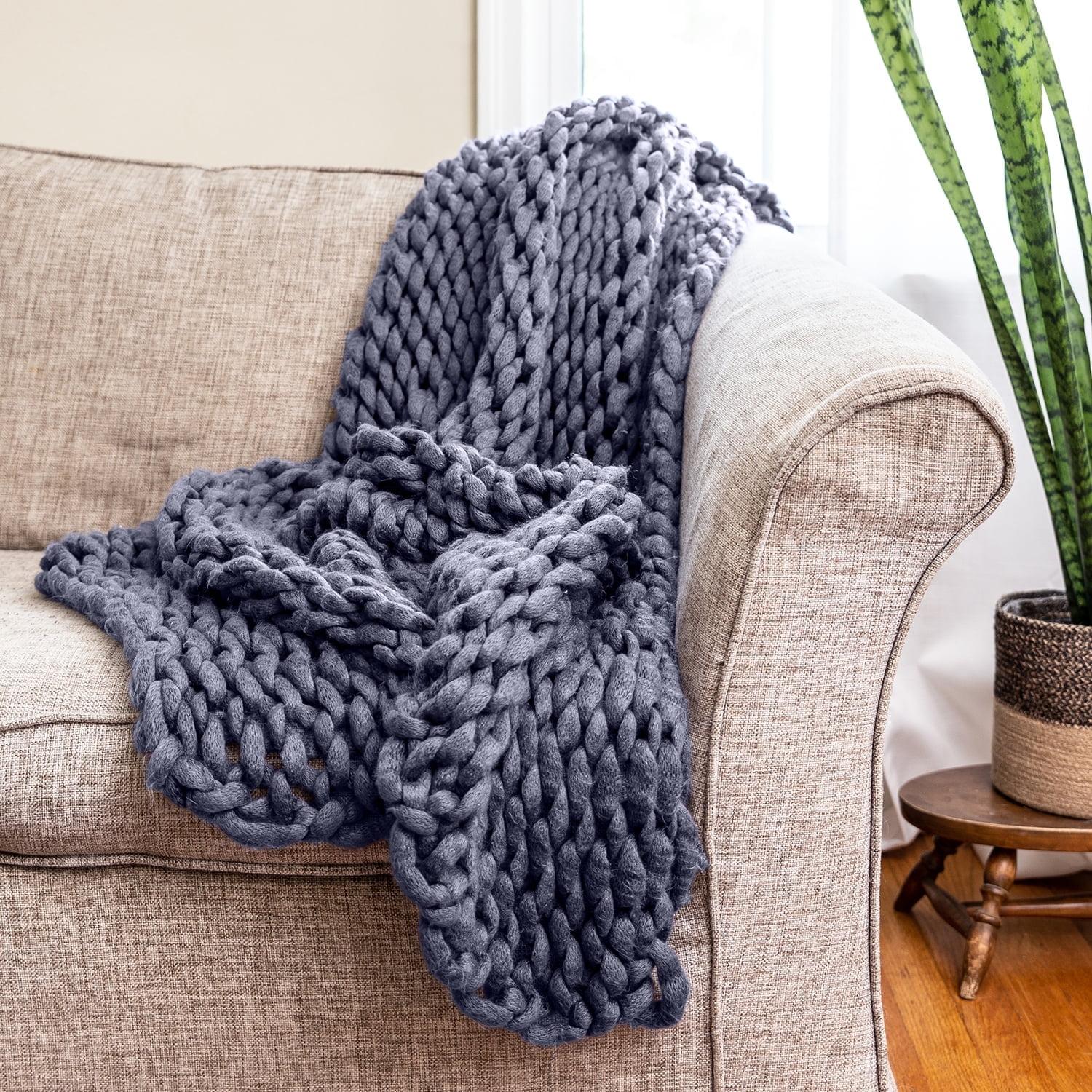 Donna Sharp Chunky Knit Indigo Contemporary Decorative Throw Blanket with Over-Sized Loop Pattern