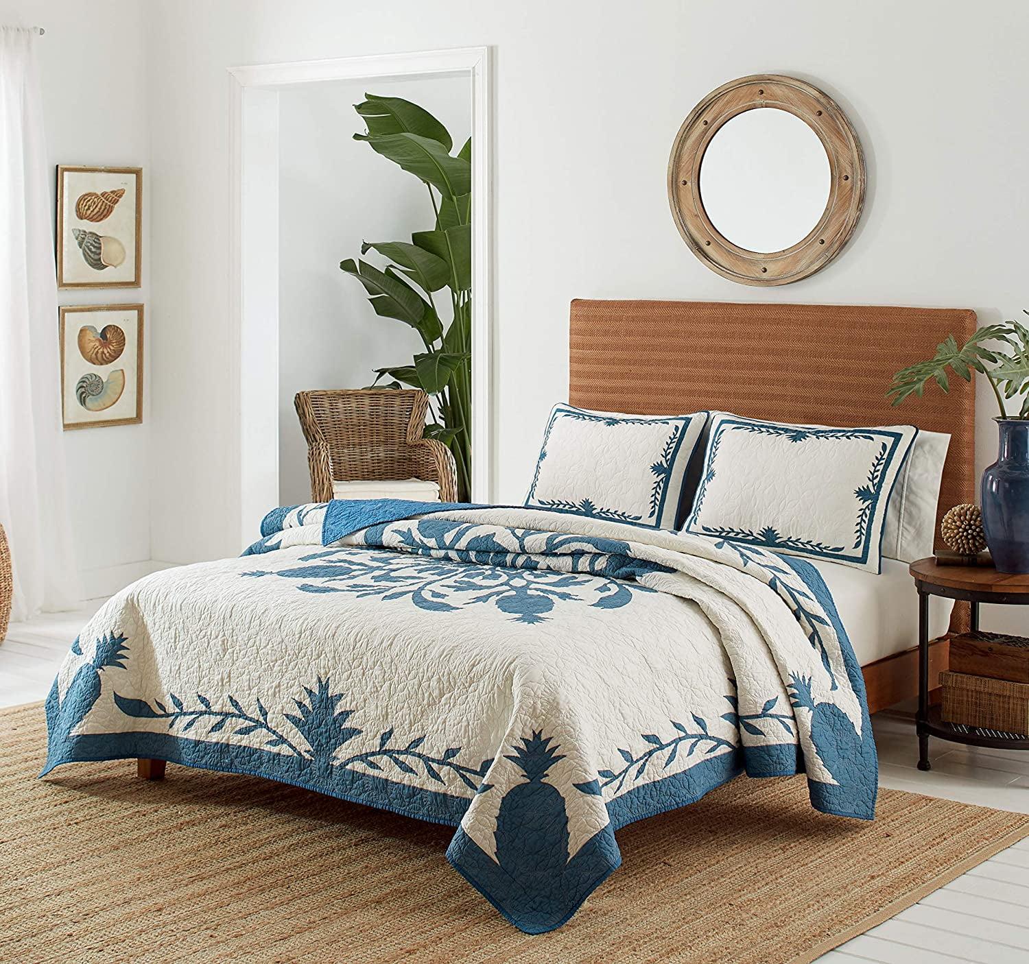 Tommy Bahama Home Tommy Bahama Aloha Pineapple Blue Cotton Reversible Quilt