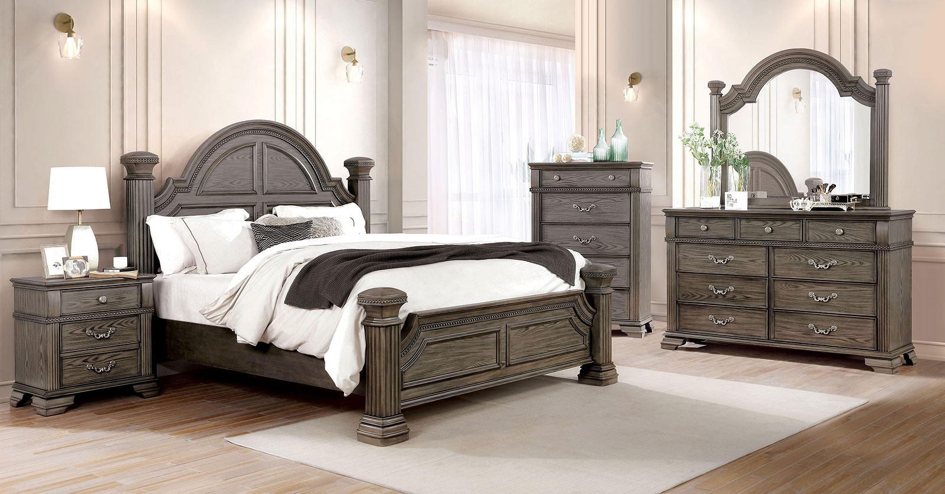 Antique Gray Solid Wood 5-Piece Queen Bedroom Set