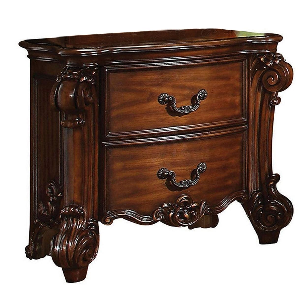 Elegant Cherry Brown Traditional Nightstand with Carved Details - 2 Drawers