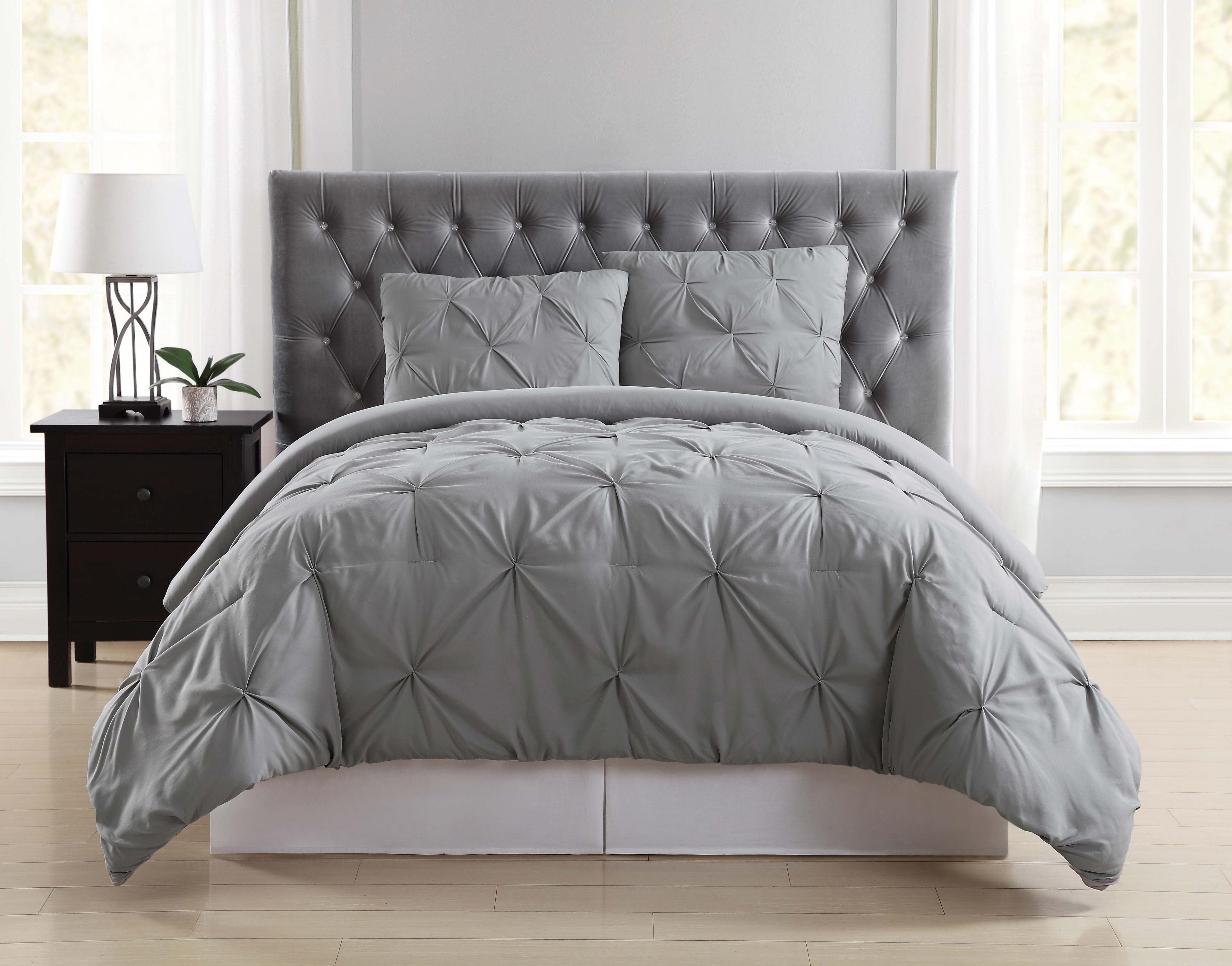 Truly Soft Everyday Pleated Comforter Set