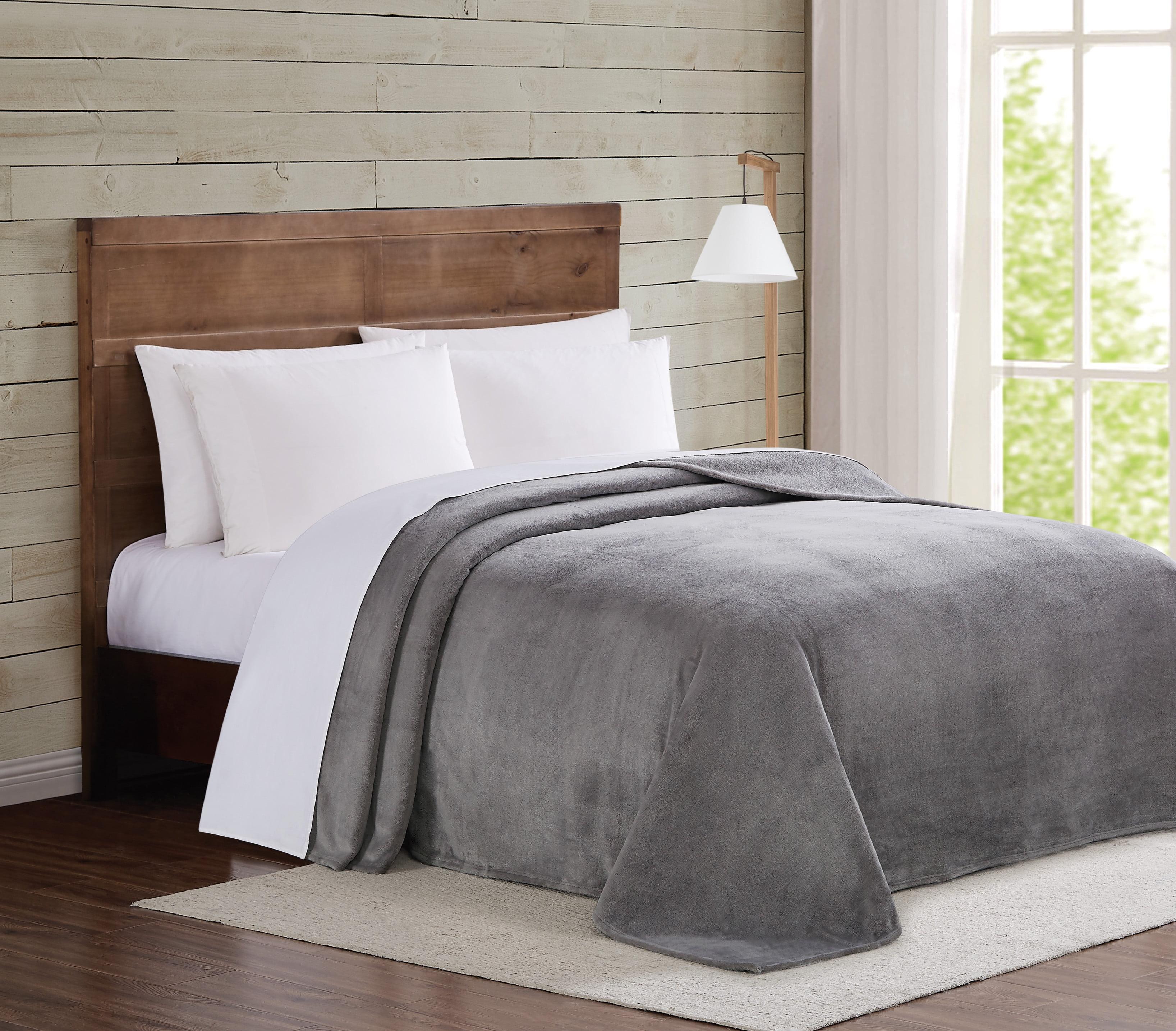 Full Size Gray Velvet Plush Machine Washable Blanket