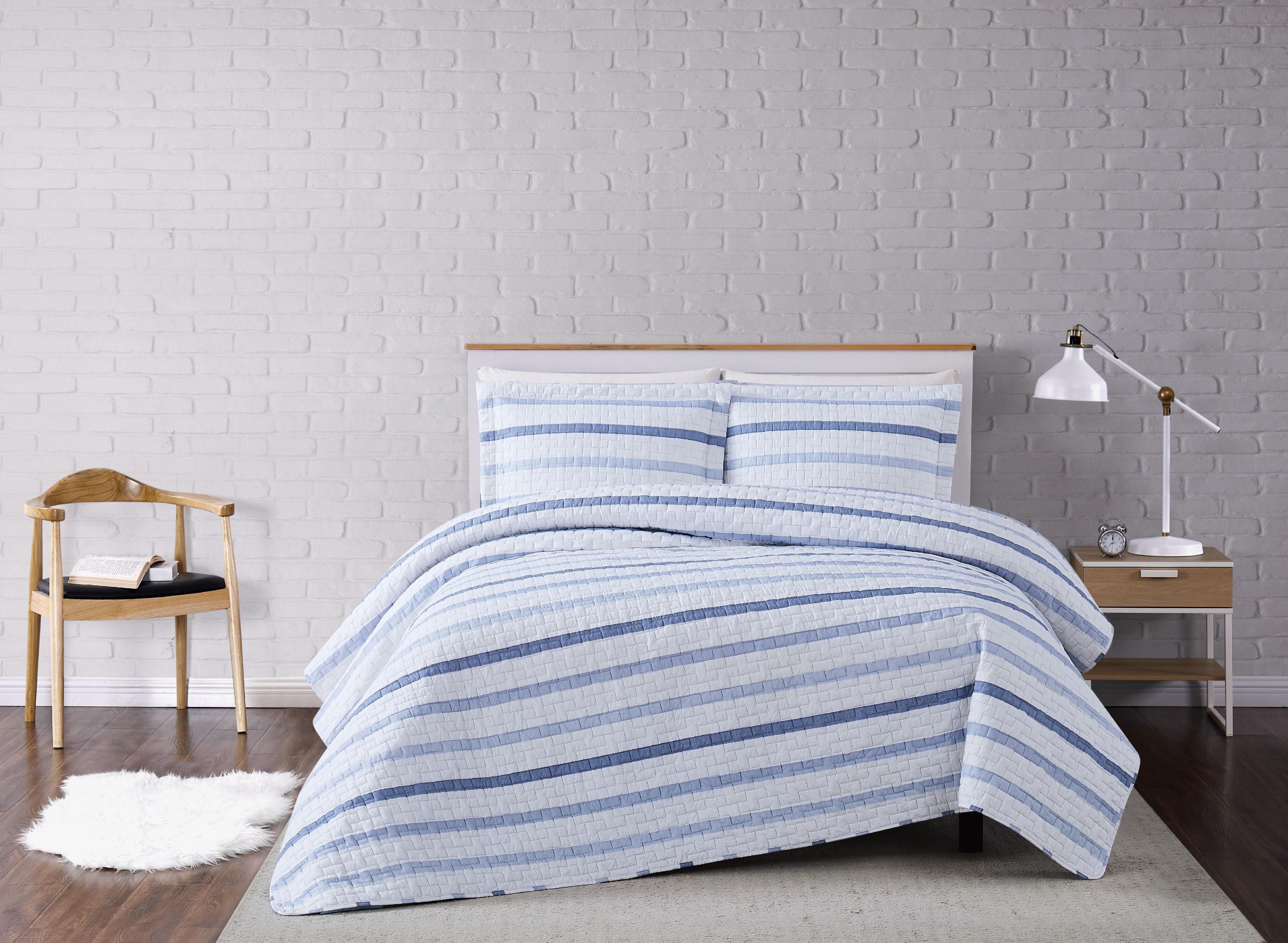 Cozy Waffle Stripe King Quilt Set in Blue - Microfiber Reversible