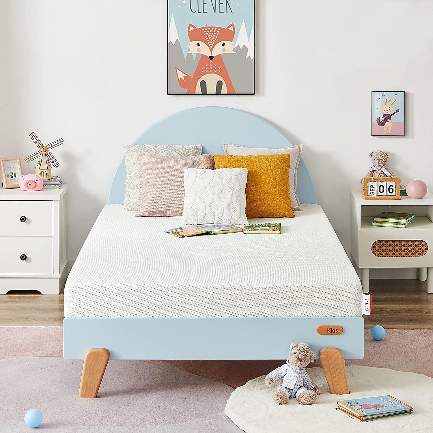 Alwyn Home Alwyn Home Green Tea Medium-Firm Gel Memory Foam Mattress