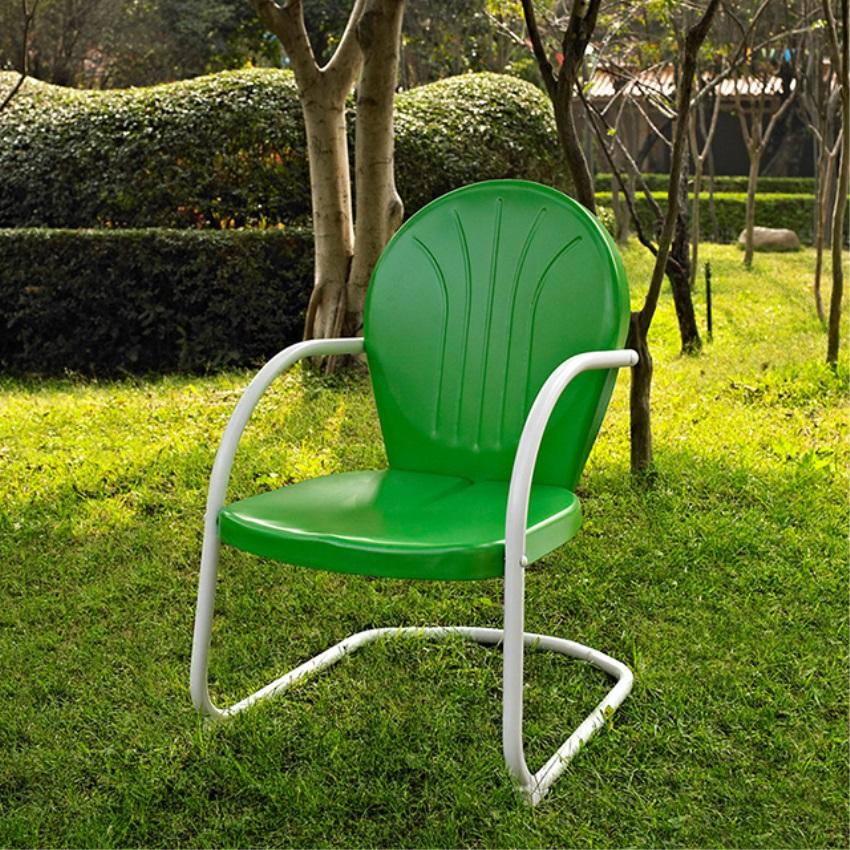 Grasshopper Green Metal Outdoor Dining Arm Chair