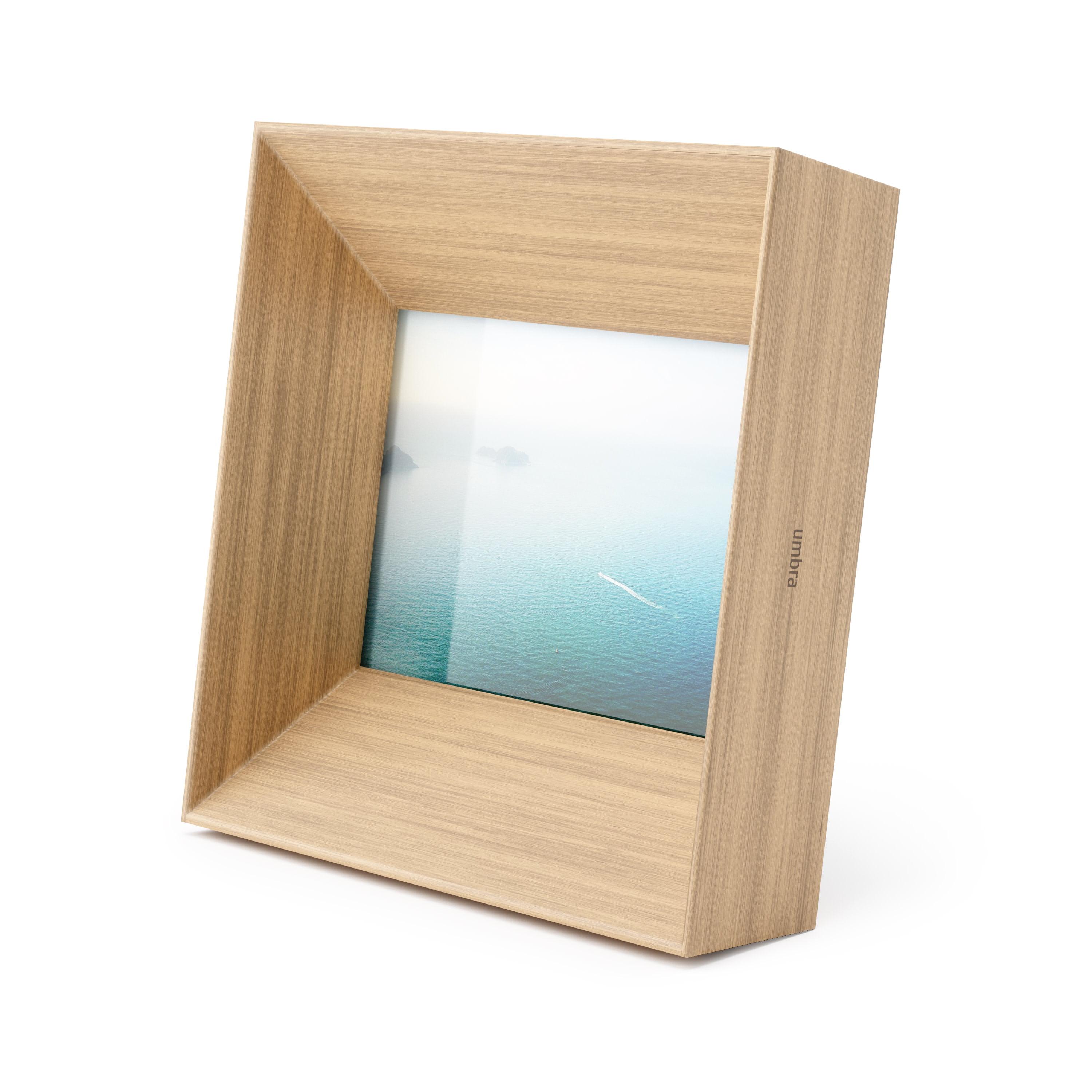 Classic Lookout 4x6 Natural Wood Tabletop & Wall Picture Frame
