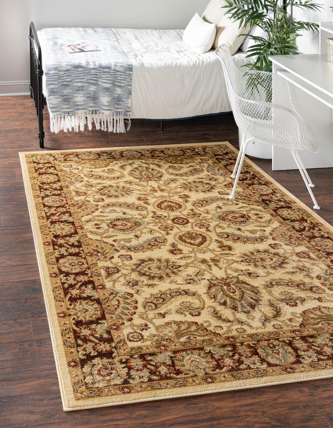 Elegant Cream Rectangular Synthetic Rug 7' x 10' - Stain Resistant and Easy Care