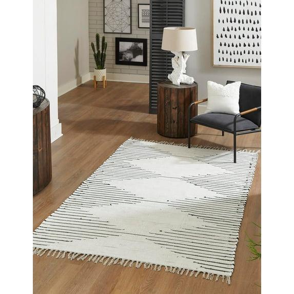 Unique Loom Chindi Cotton Collection Area Rug - Briah (4' 1" x 6' 1" Rectangle White/Black)