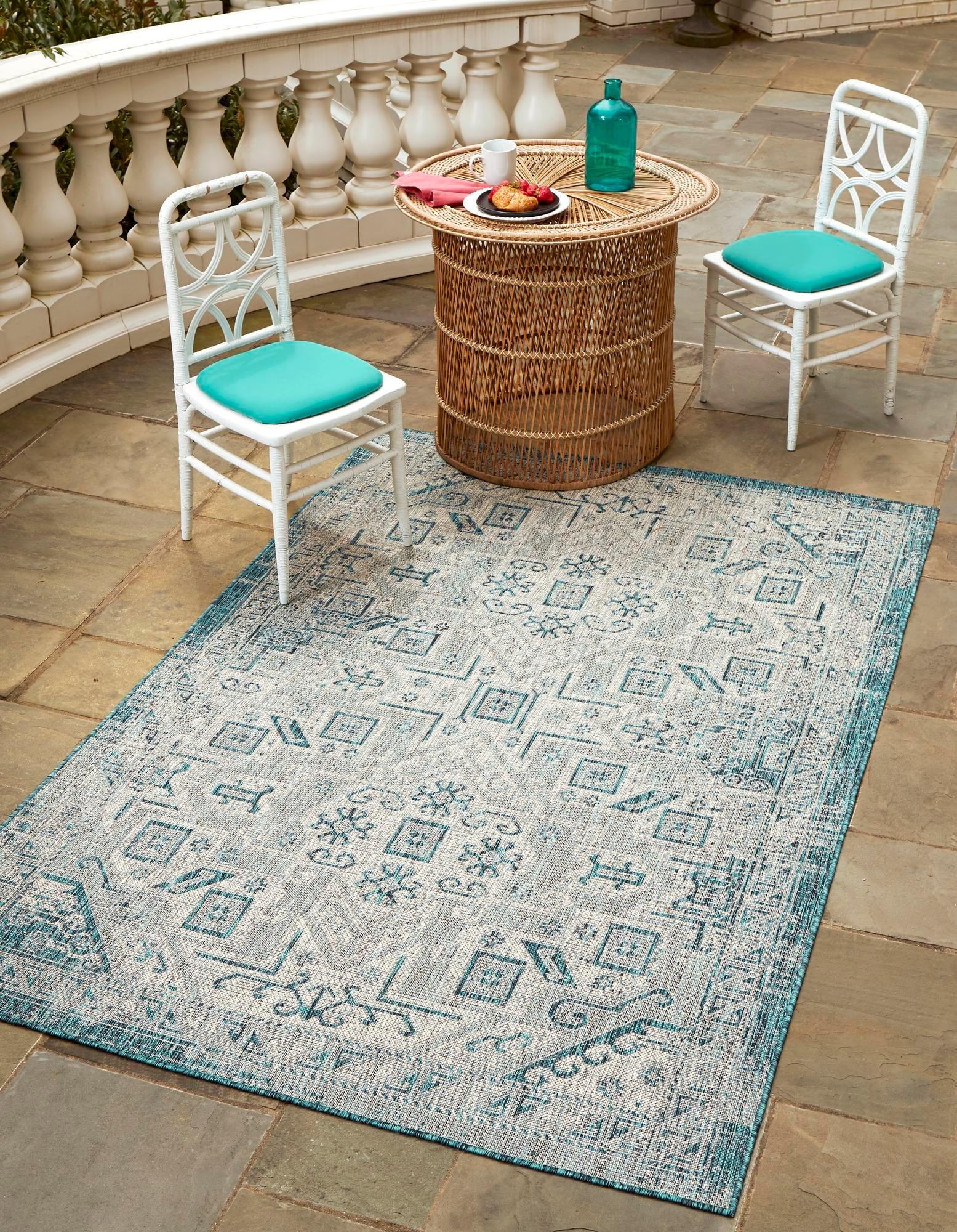 Teal Medallion Easy-Care Outdoor Rectangular Rug