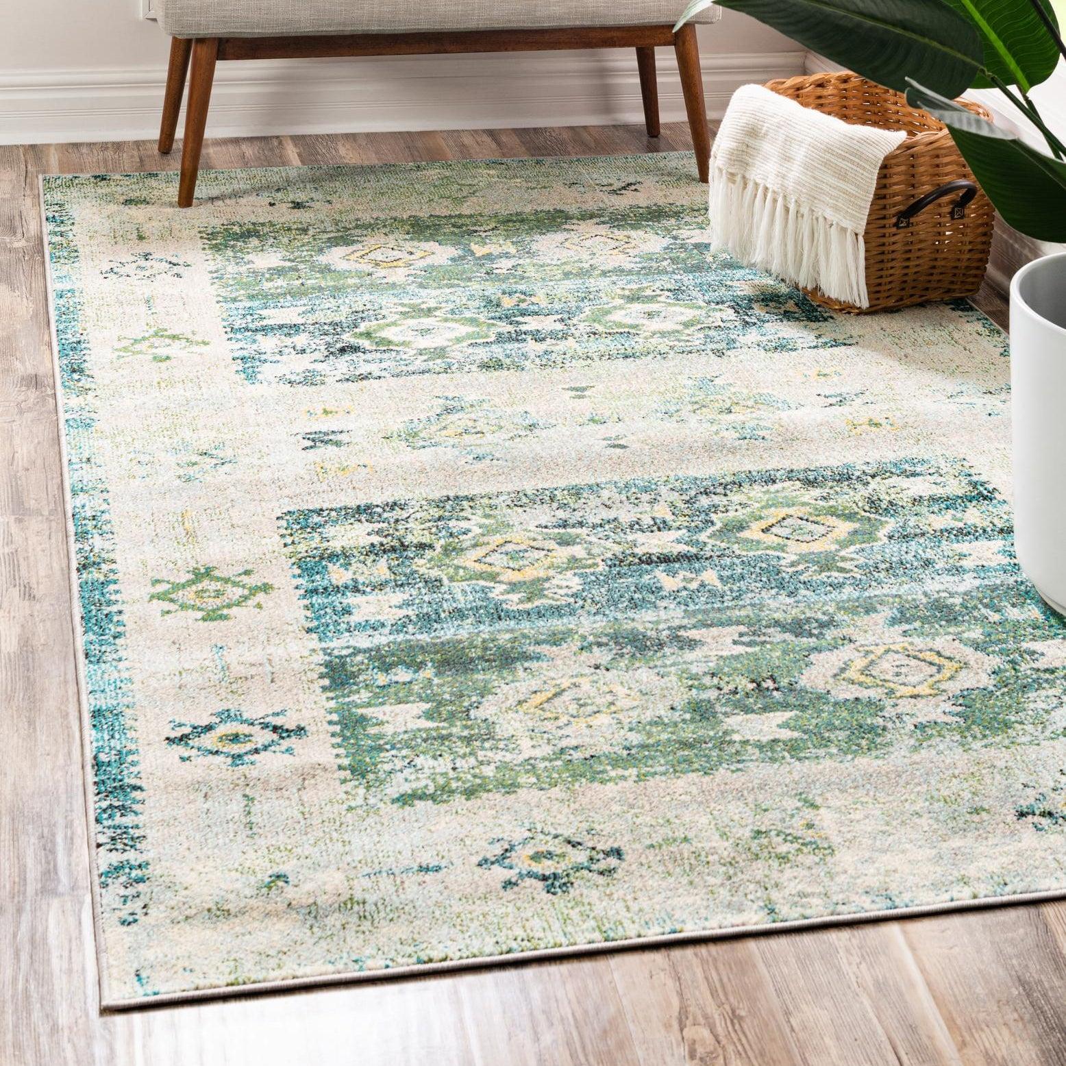 Eco-Friendly Geometric Green Synthetic 8' x 10' Indoor Rug