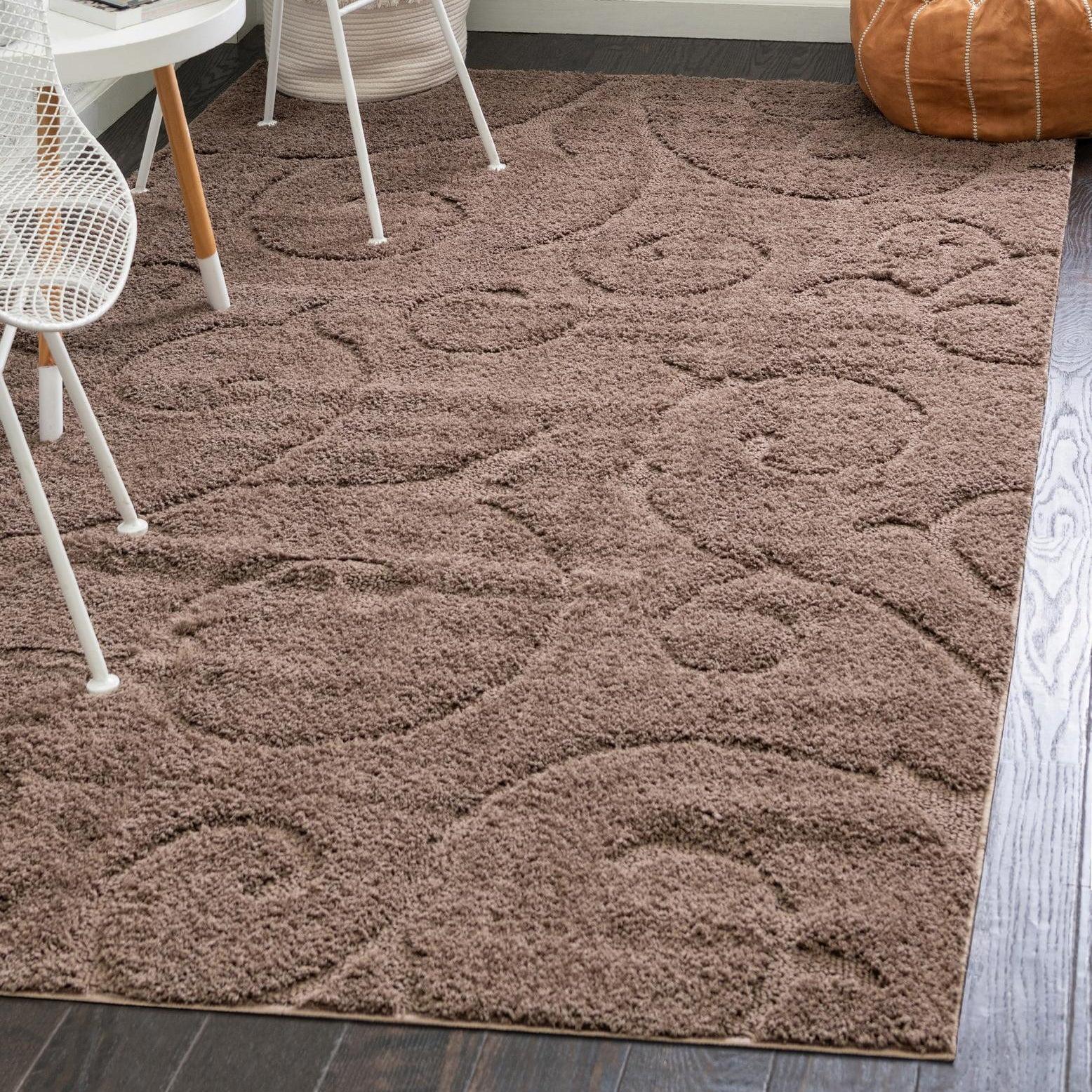 Unique Loom Floral Shag Collection Area Rug - Carved (5' 1" x 8' Rectangle Brown)