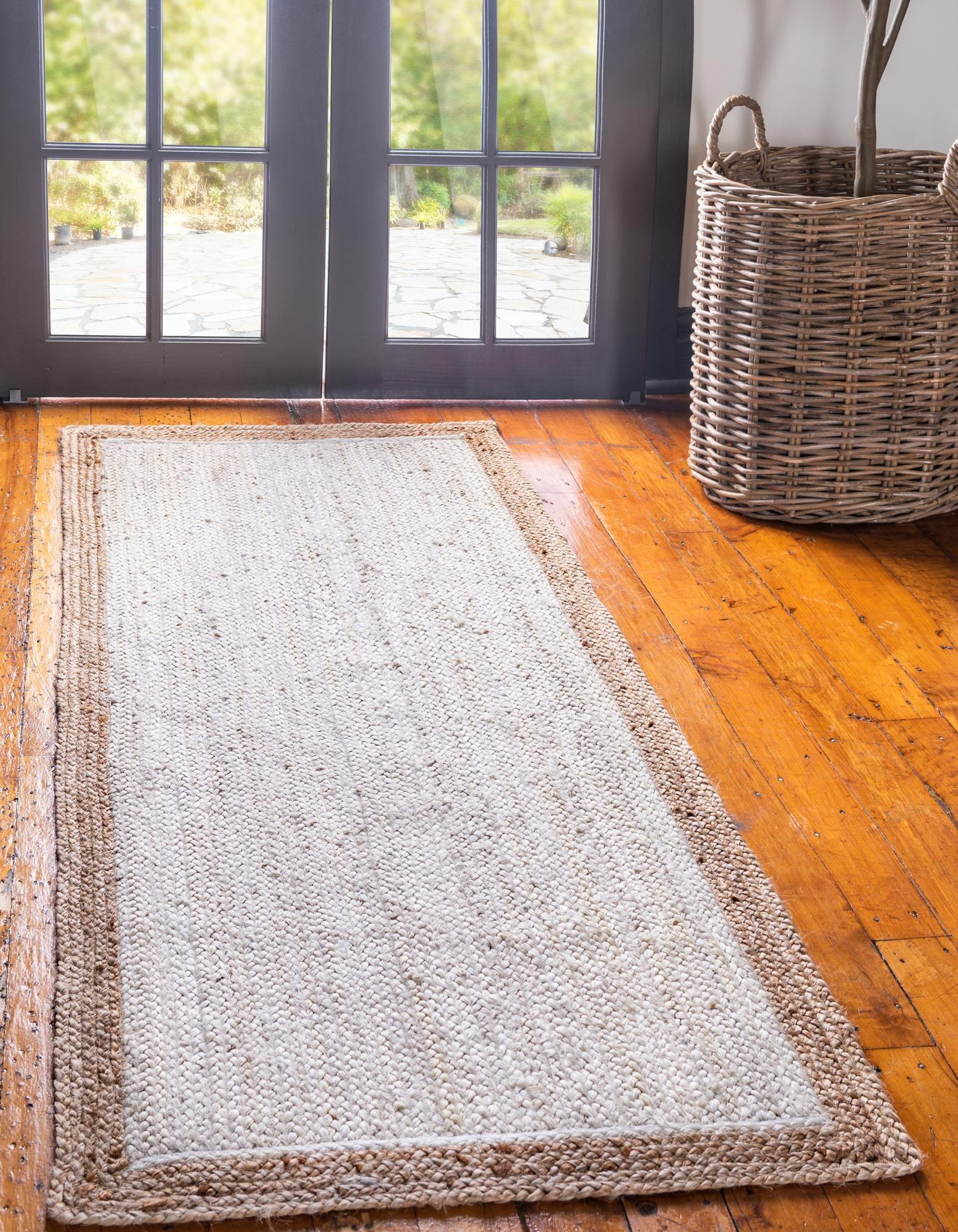 Unique Loom Goa Braided Jute Rug White/Natural 2' 7" x 6' 1" Runner Braided Border Coastal Perfect For Bathroom Hallway Mud Room Laundry Room