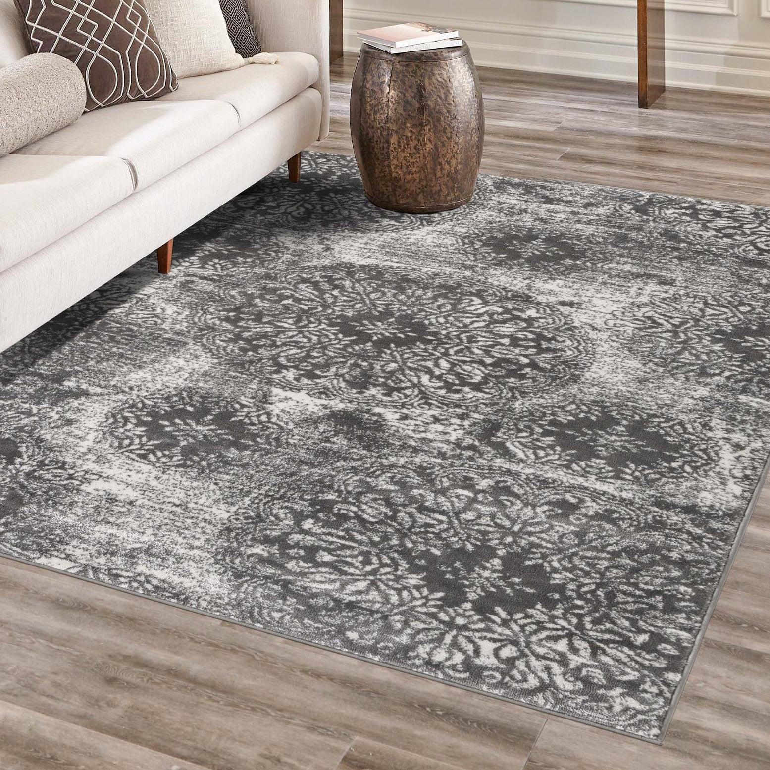 Unique Loom 4' 0 x 6' 0 Sofia Grand Gray Area Rug