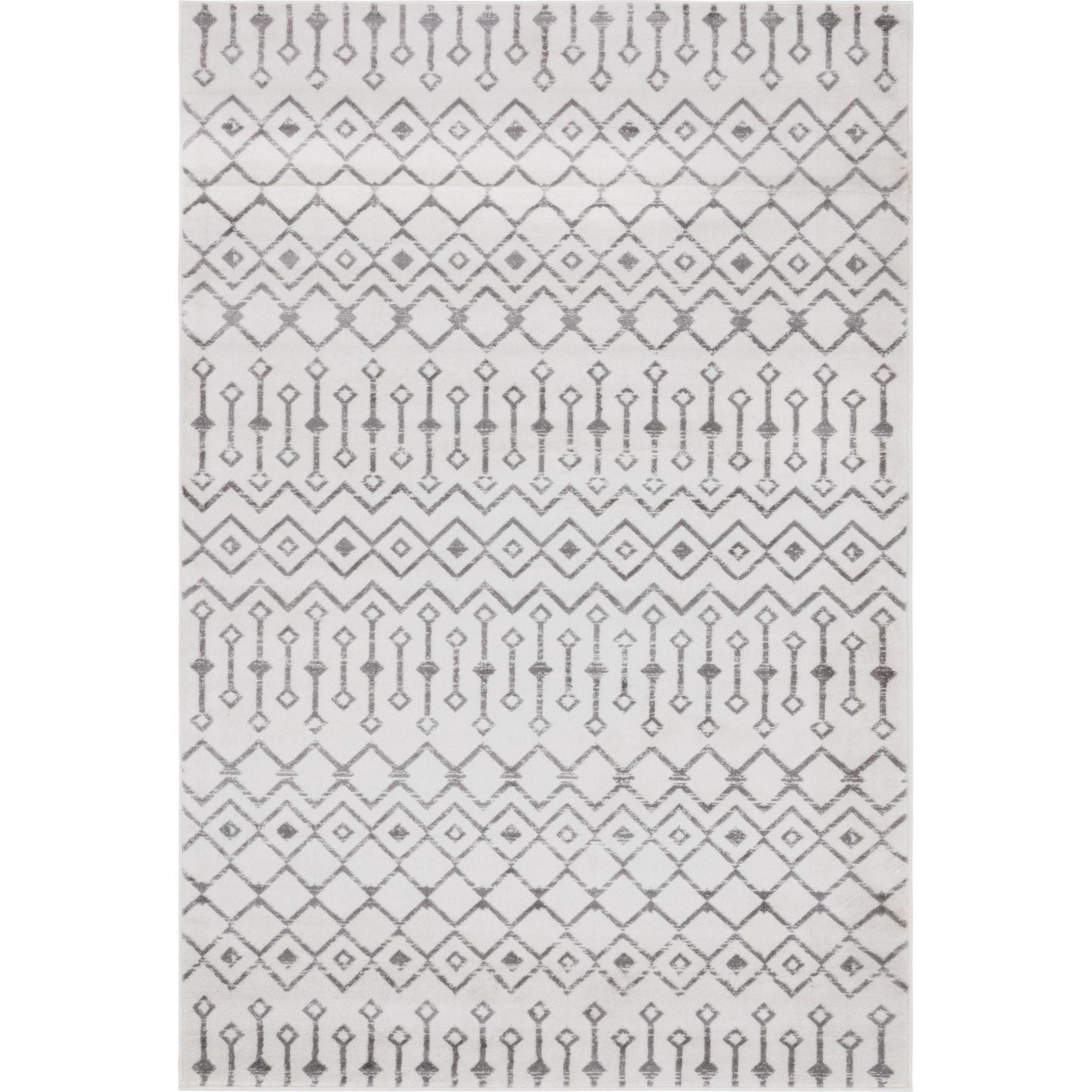 Ivory Trellis 6' x 9' Rectangular Stain-resistant Synthetic Rug