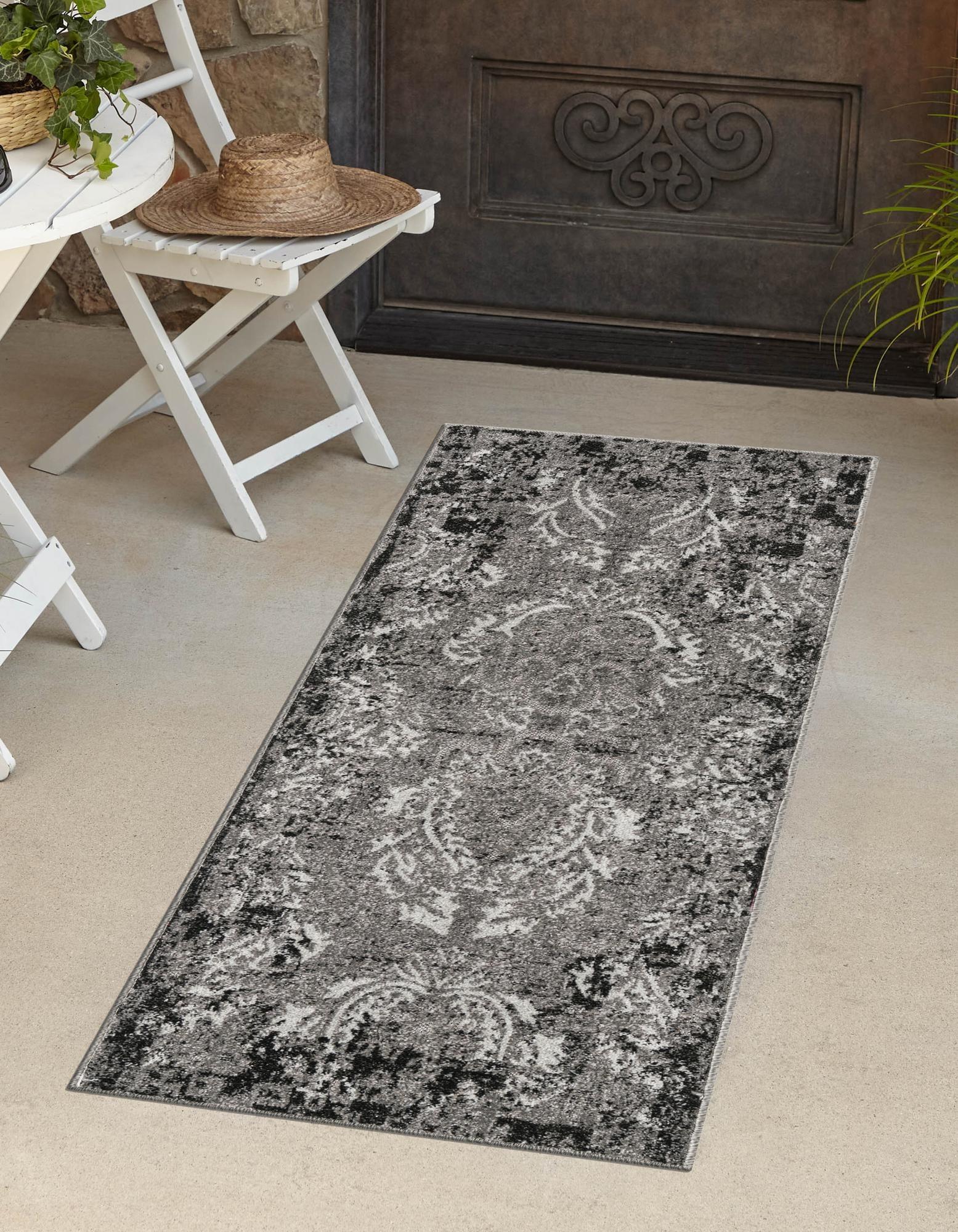 Light Gray Modern Botanical Outdoor Runner Rug - 2' x 6'