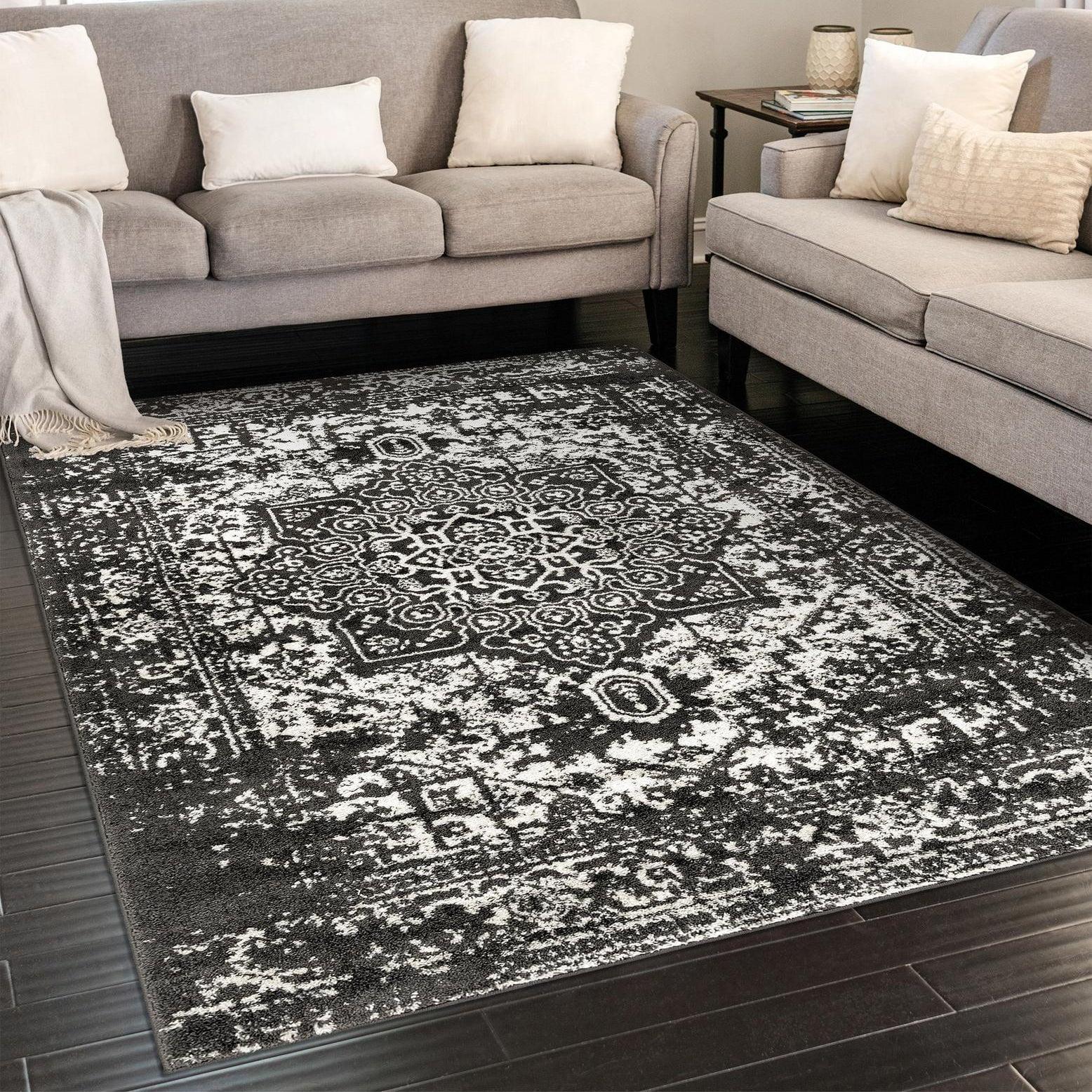 Unique Loom 2' 0 x 3' 1 Dark Gray Richmond Medallion Area Rug