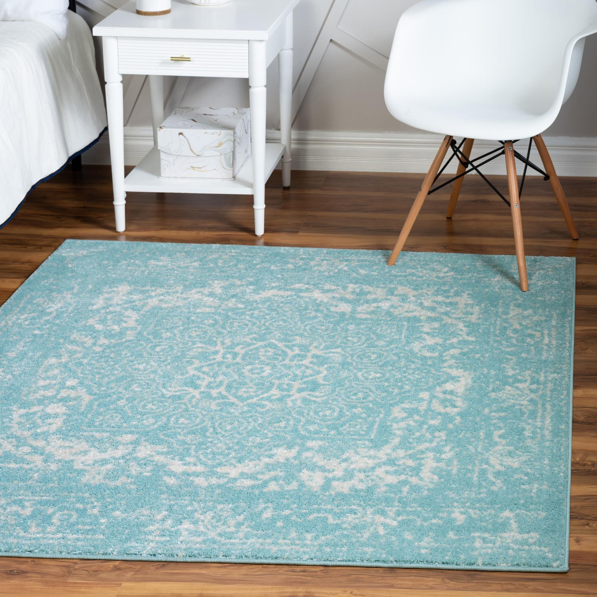 Aqua Medallion Square Synthetic Easy Care Rug