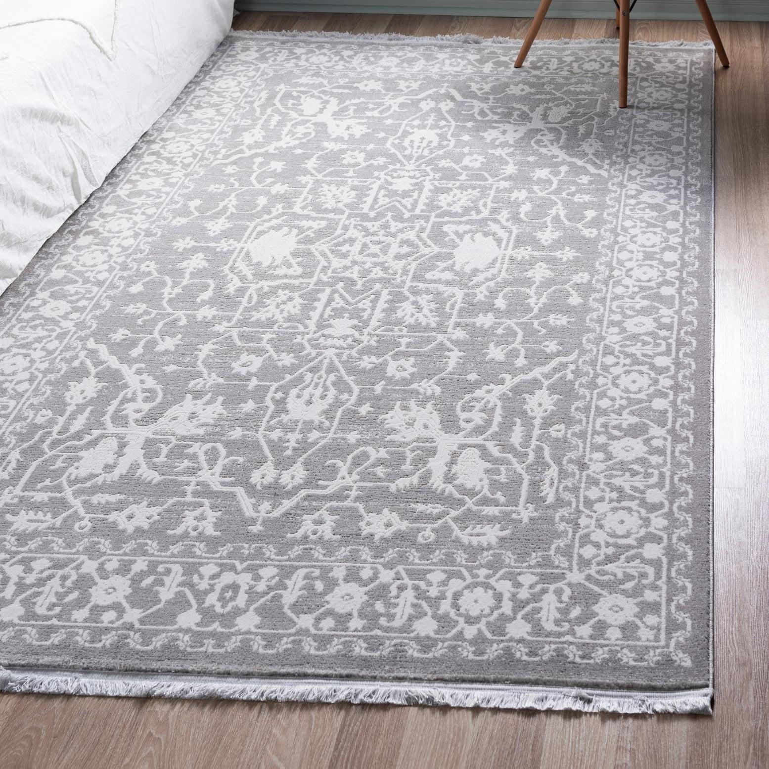 Serene Light Gray Abstract 3'3" x 5'3" Synthetic Area Rug