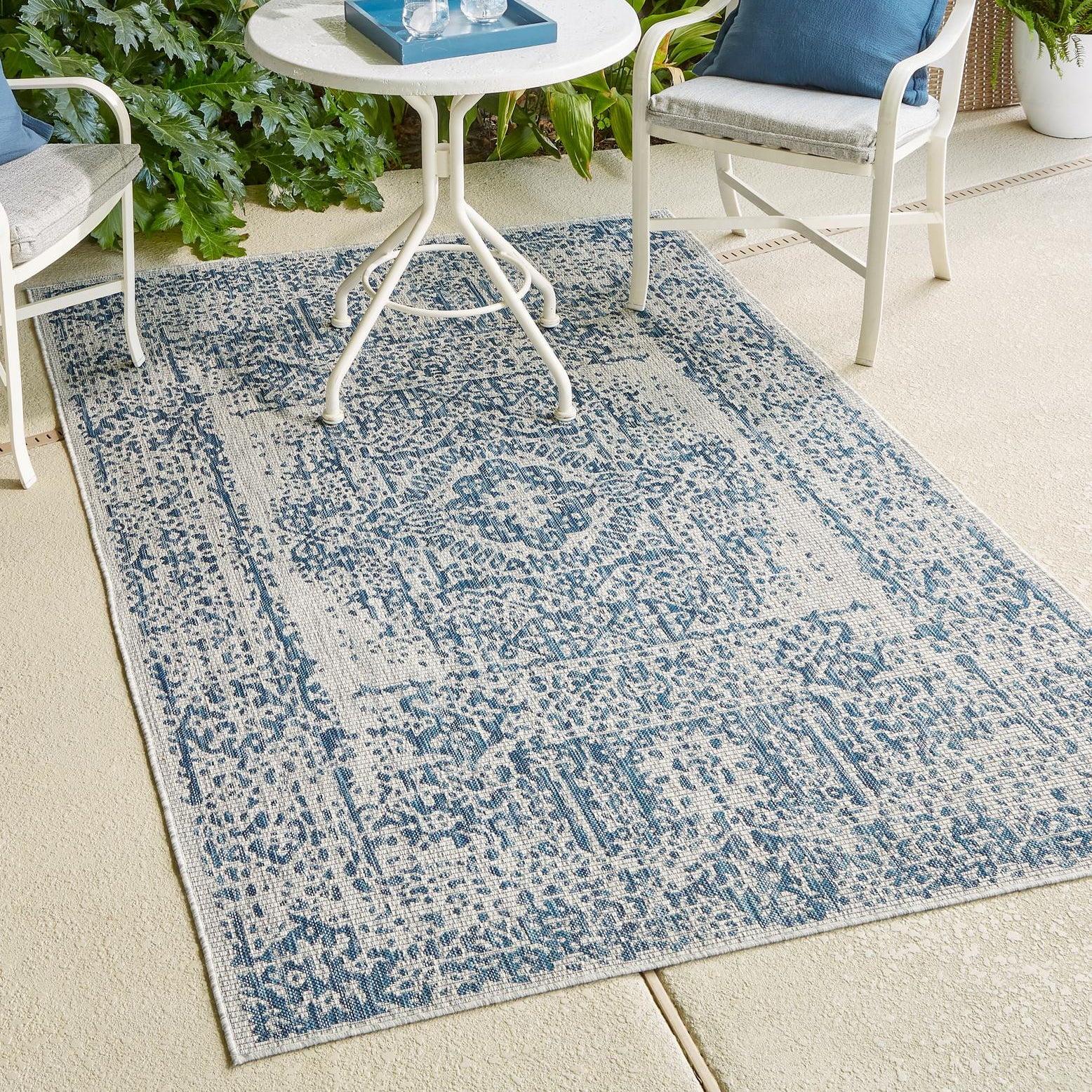 Unique Loom 3' 3 x 5' 3 Rectangle Indoor/Outdoor Traditional Blue Area Rug