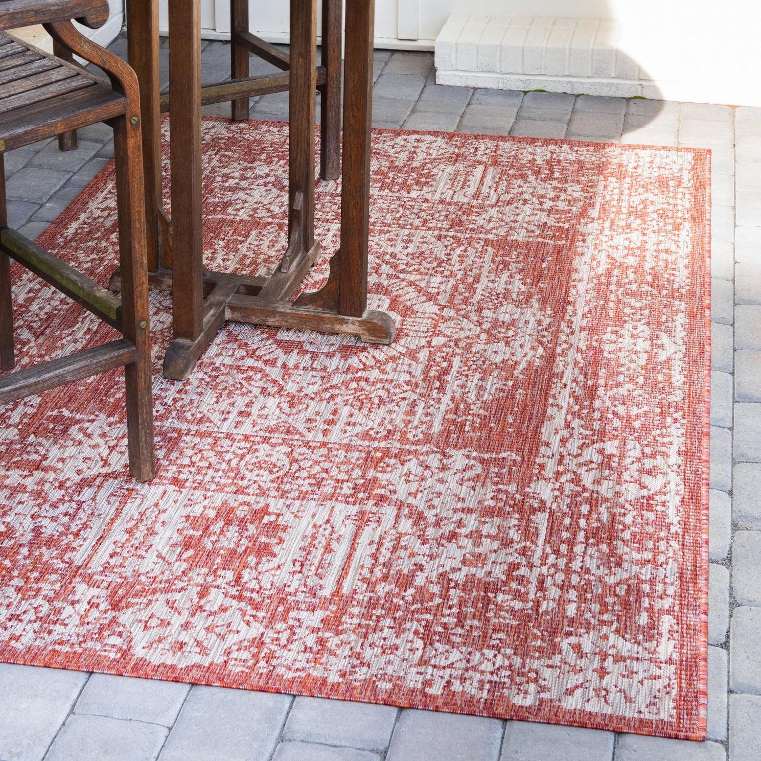 Unique Loom 4' 1 x 6' 1 Rectangle Indoor/Outdoor Traditional Rust Red Area Rug