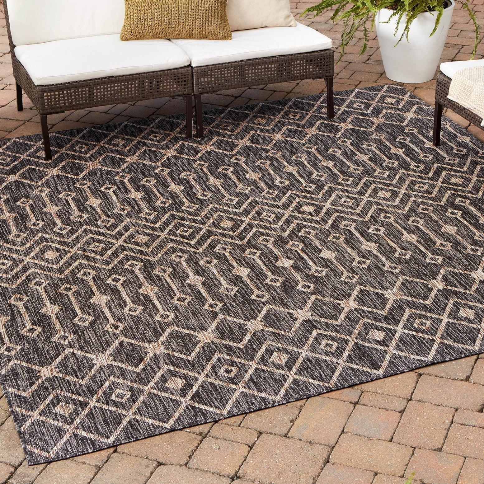 Unique Loom 5' 3 x 5' 3 Square Indoor/Outdoor Trellis Charcoal Gray Area Rug